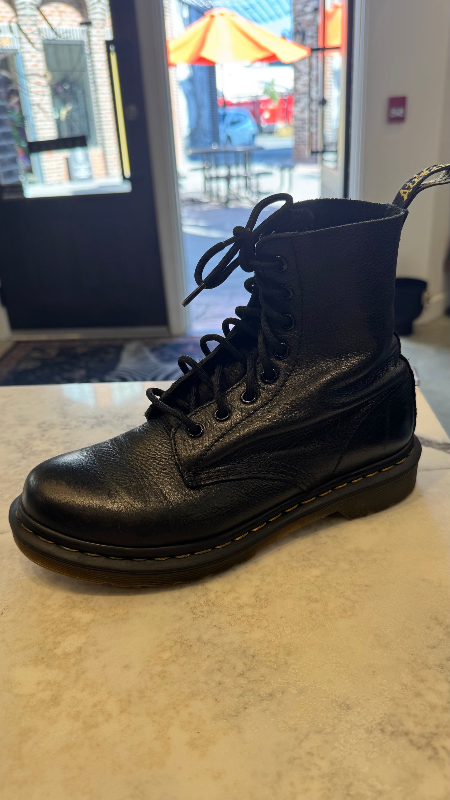 Doc Martens - Size 7