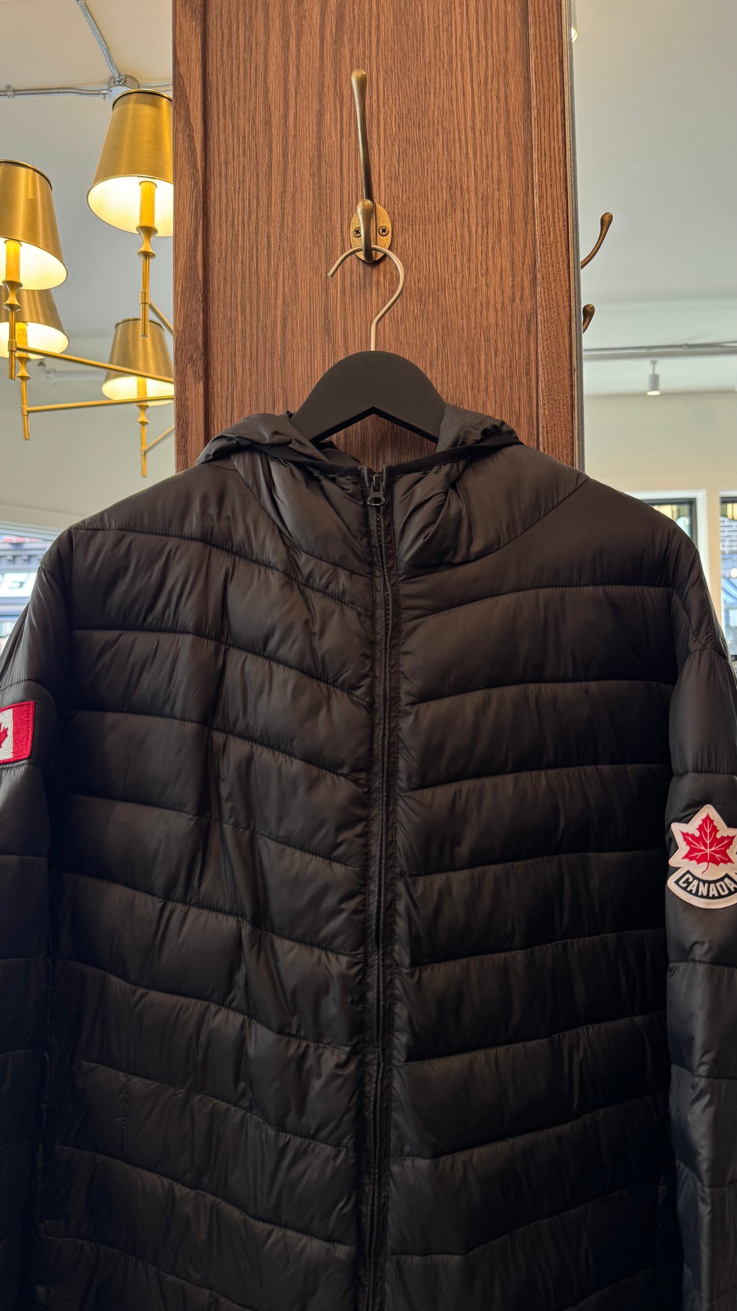 Mens Hudson’s Bay - Size XXL