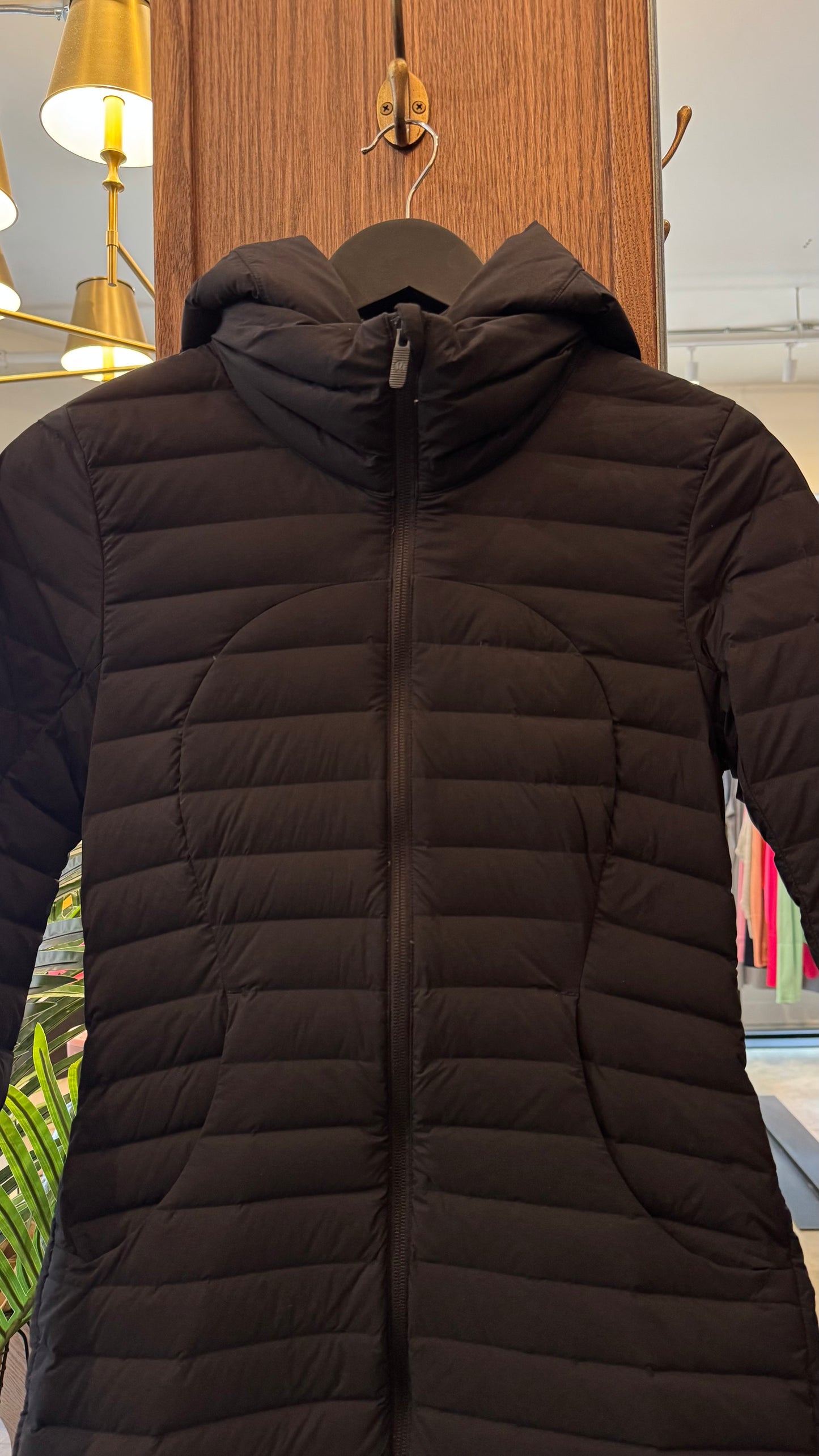 Lululemon - Size 4