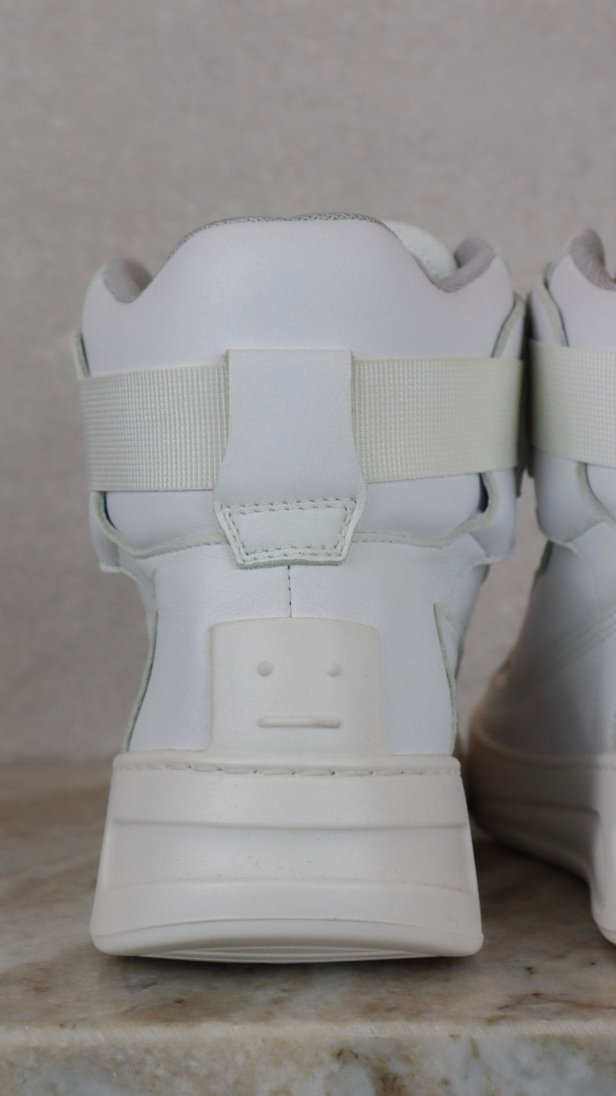 Acne Studios - Size 36