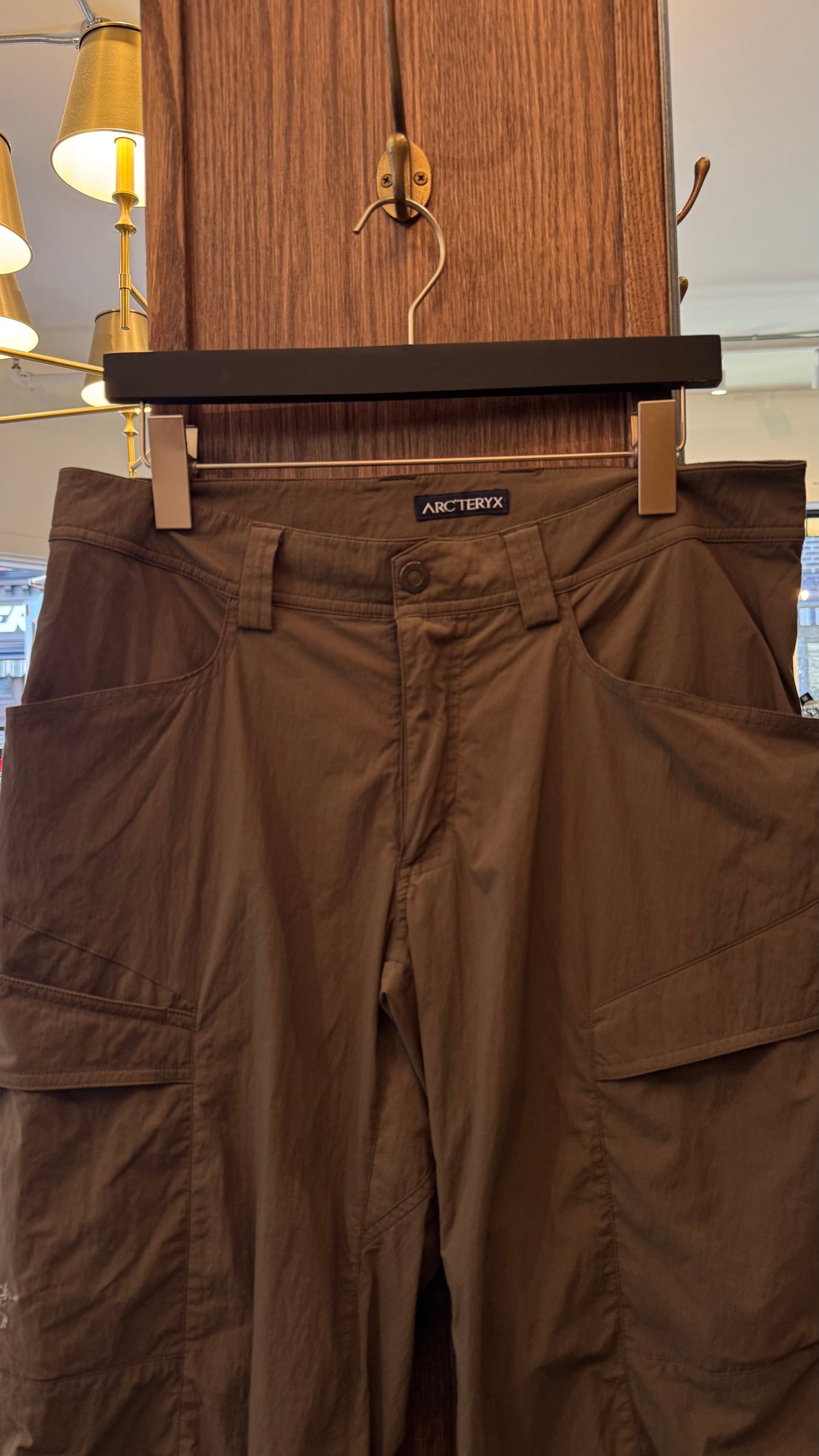 Mens Arc’teryx - Size 32