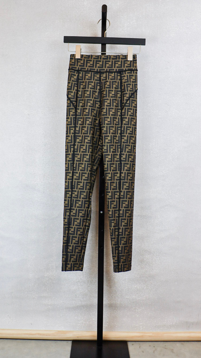 Fendi - Size S
