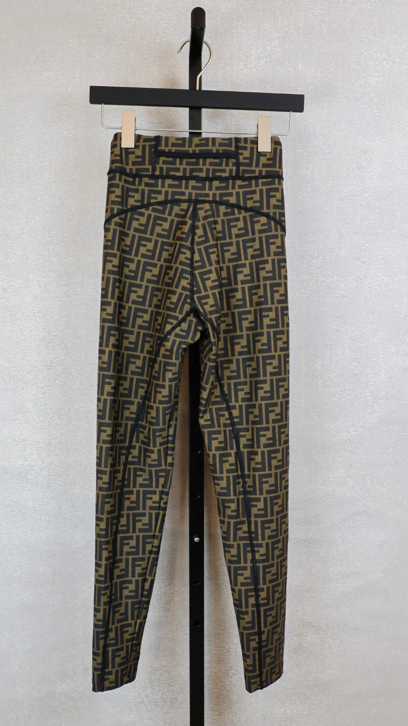 Fendi - Size S