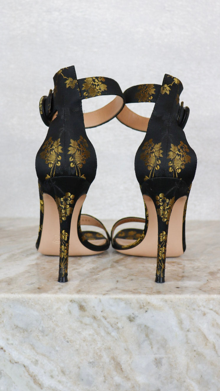 Gianvito Rossi - Size 35.5