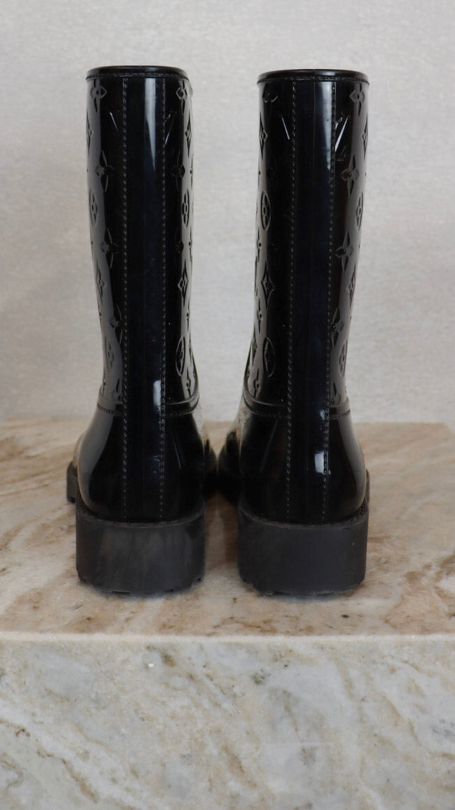Louis Vuitton - Size 5