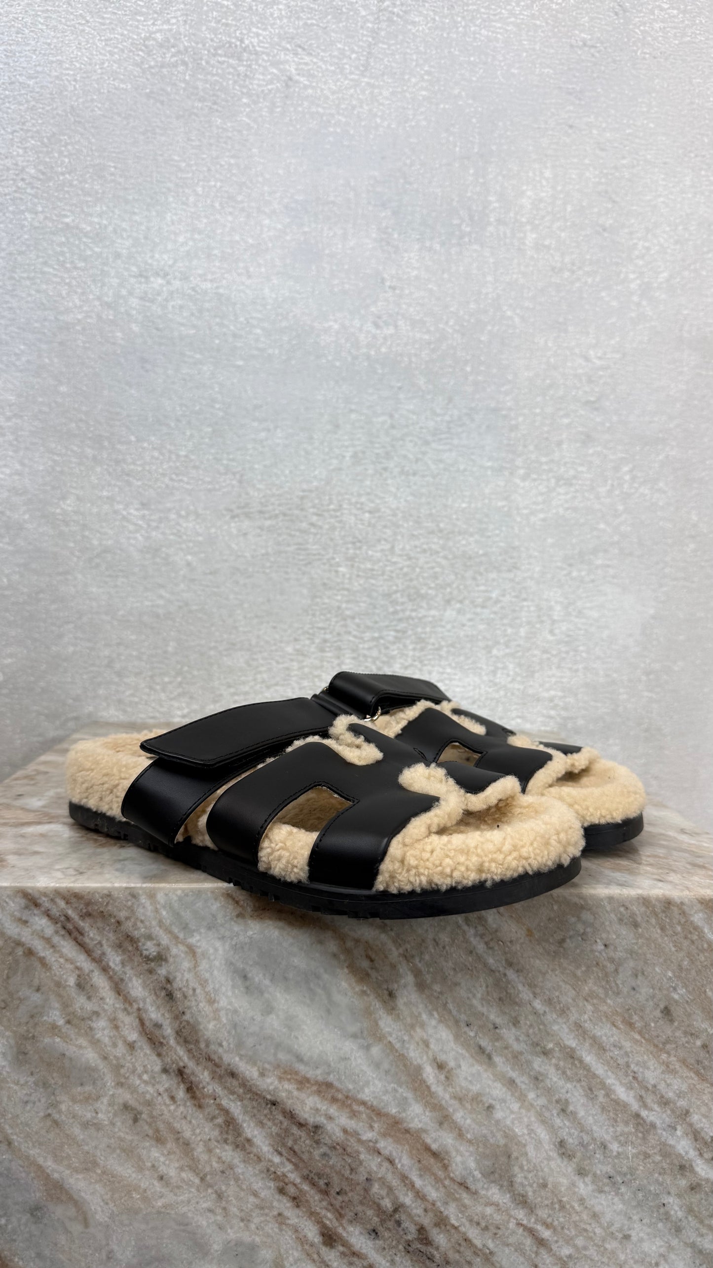 Hermes- Size 37