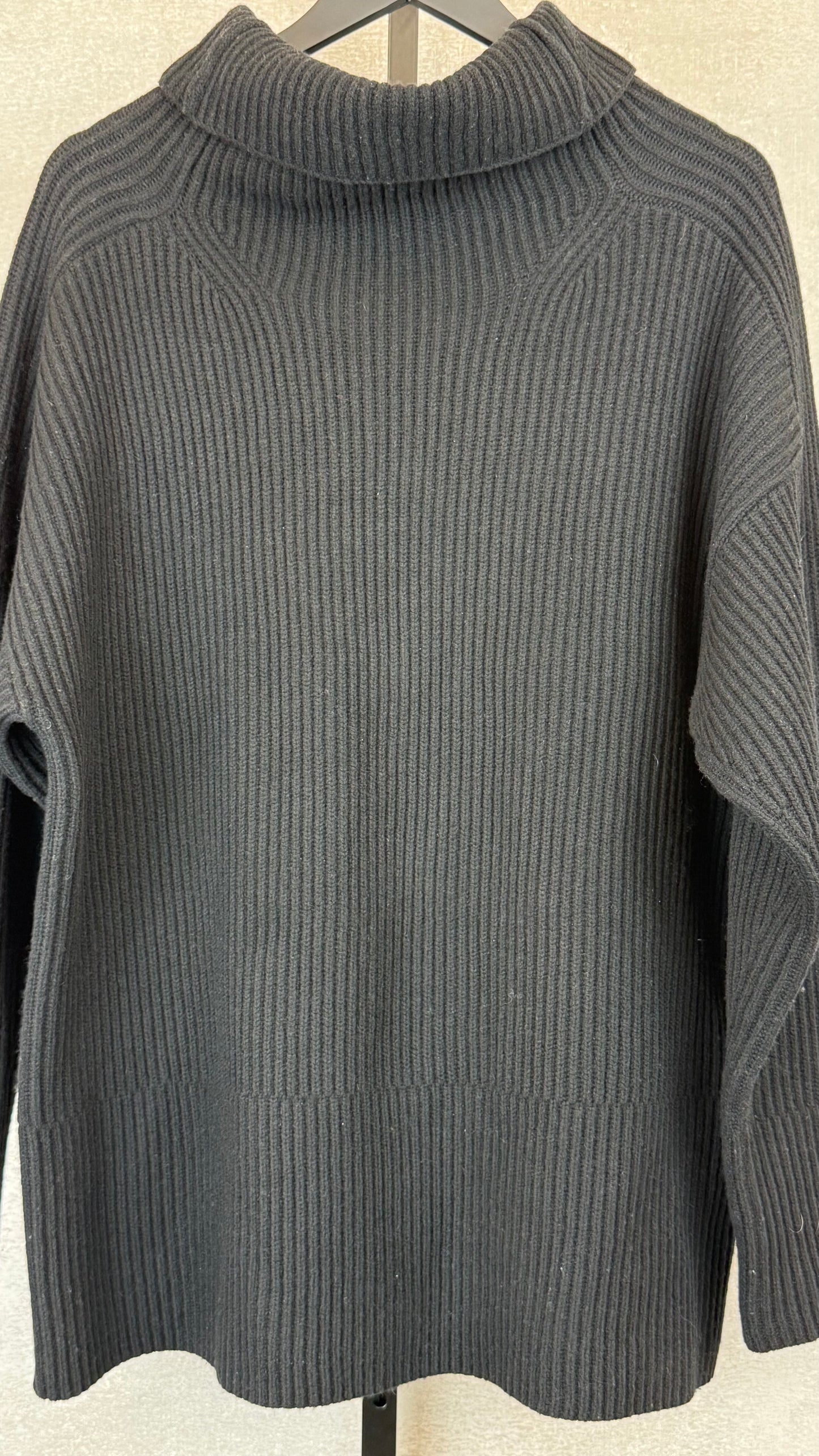 Joseph - Size L