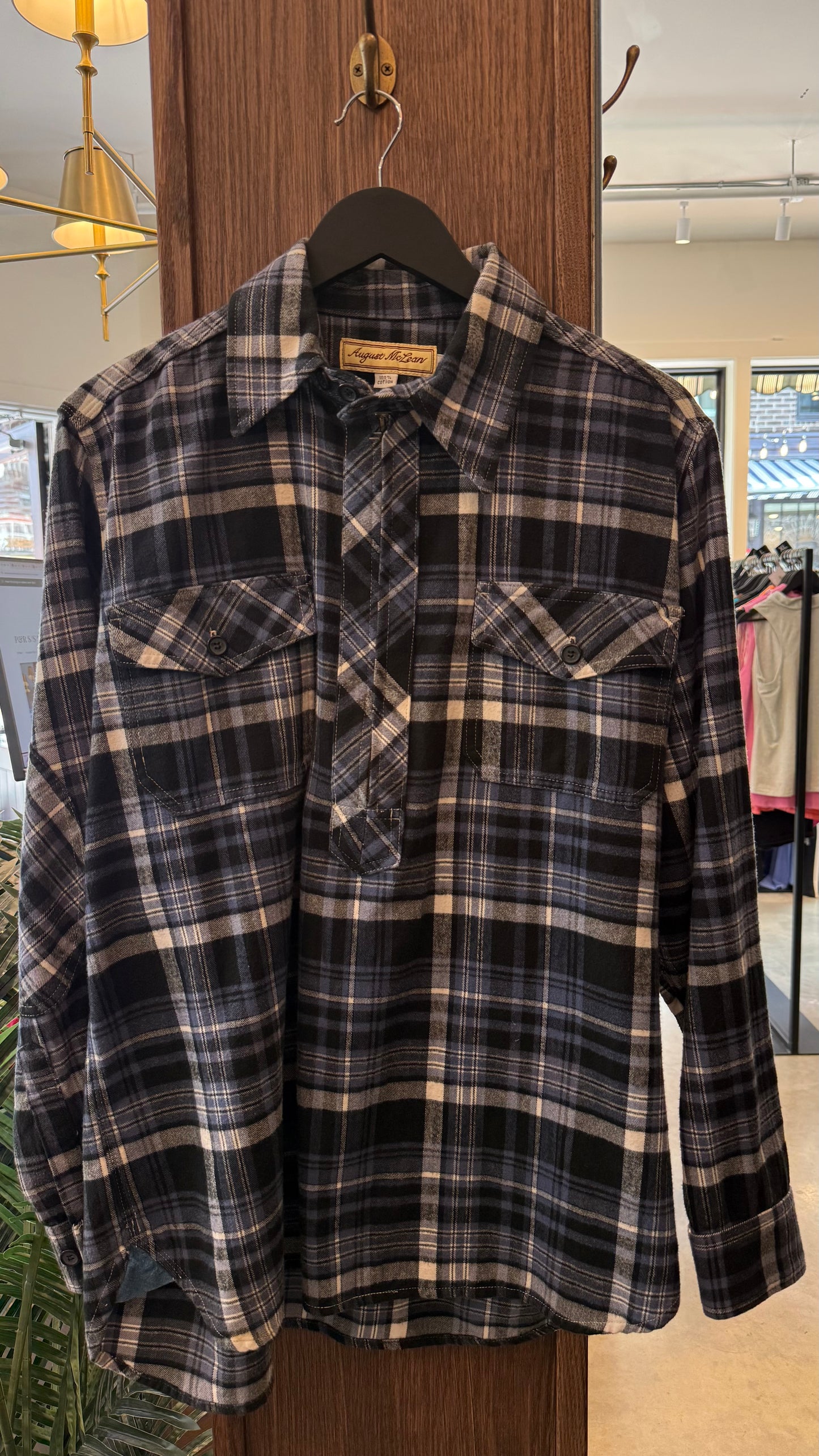 August McLean- Size S