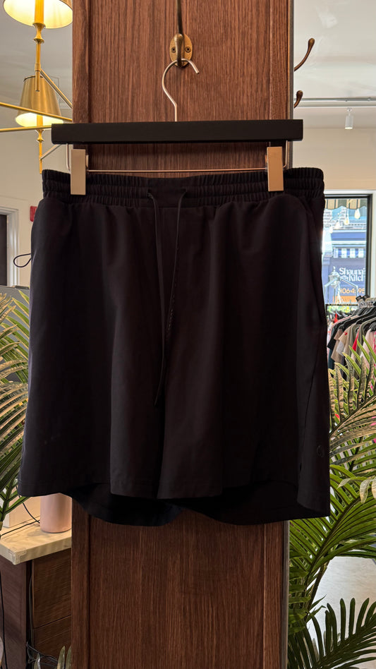 Men’s Lululemon - Size L