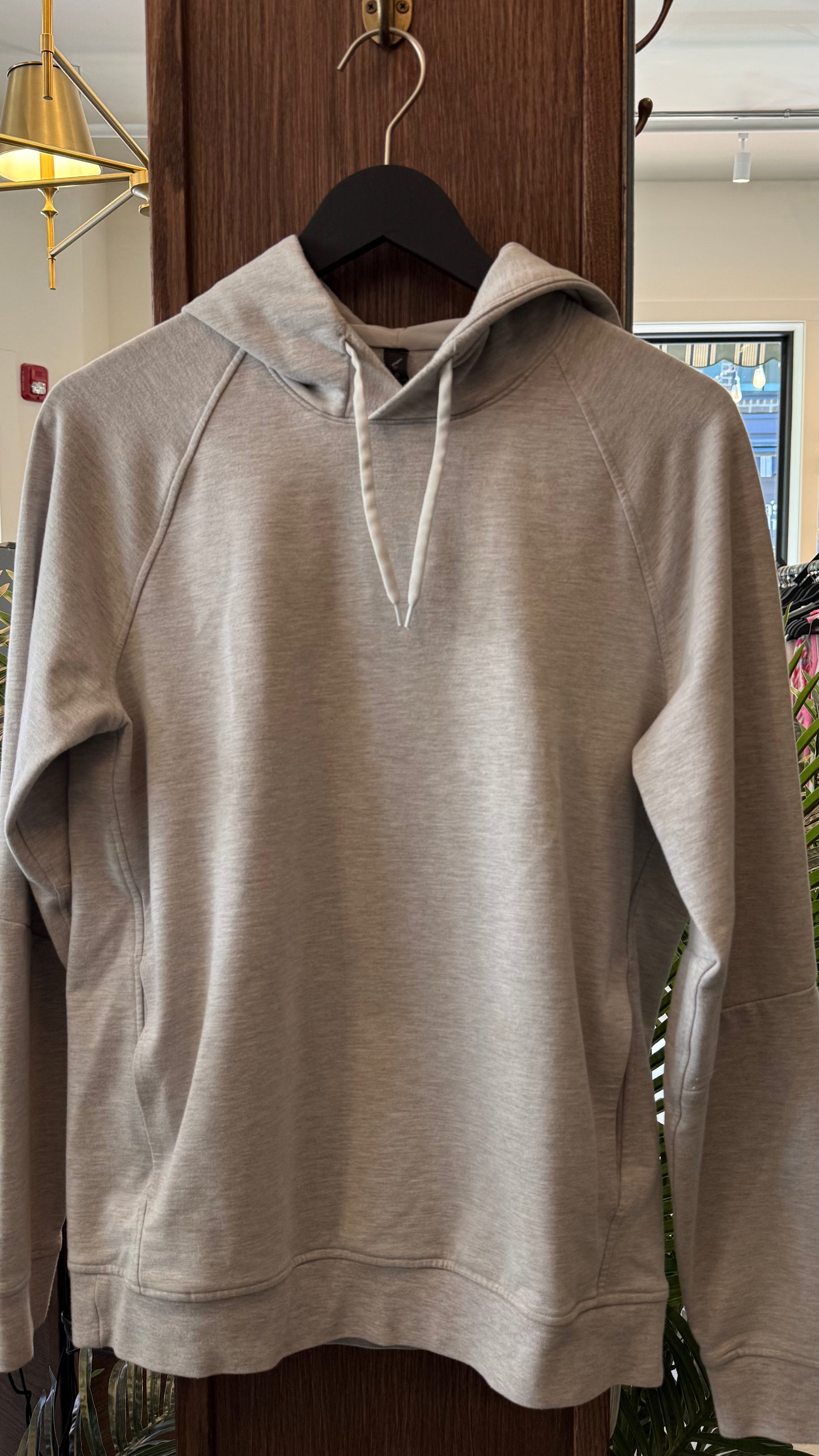 Men’s Lululemon - Size M