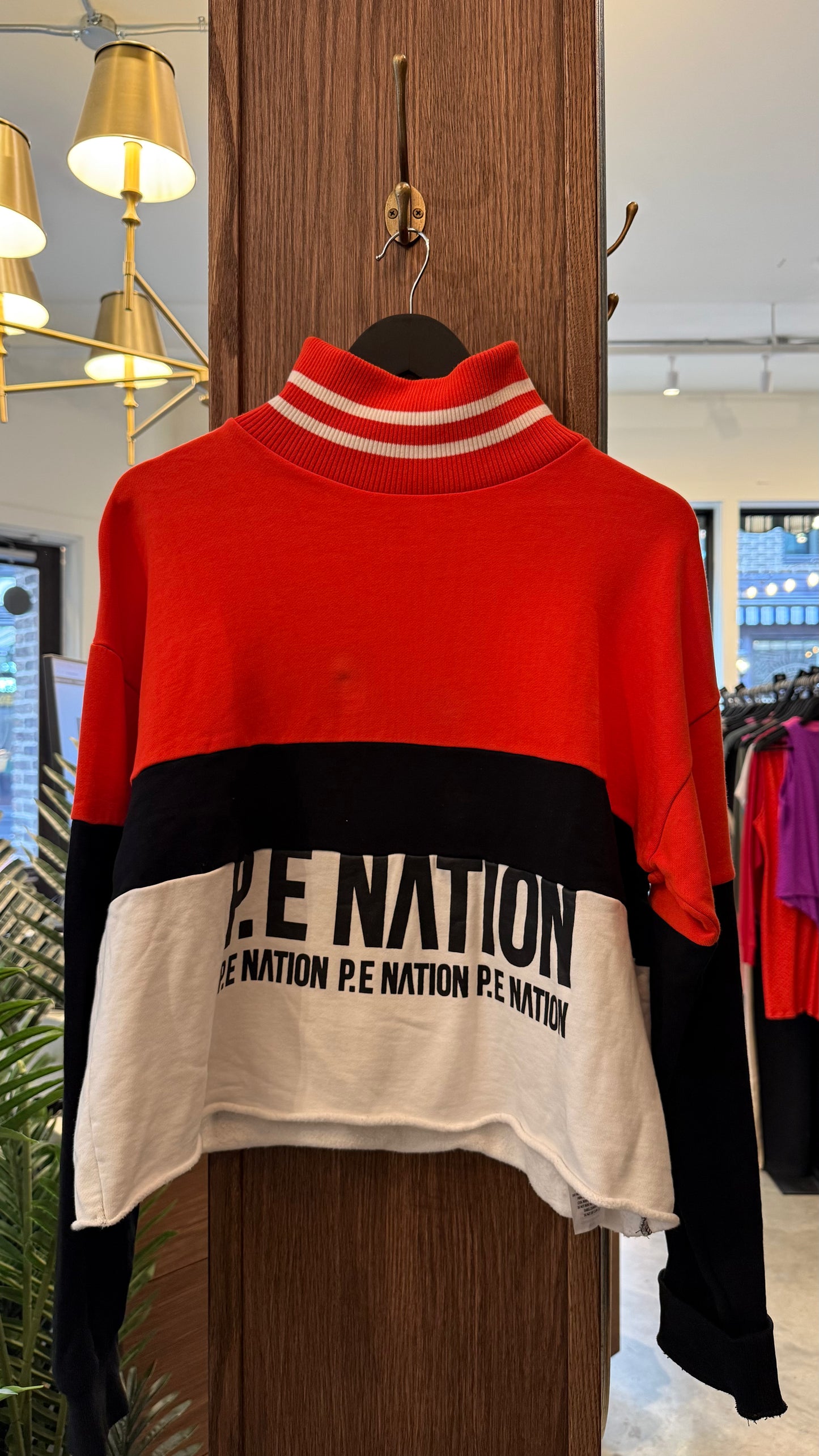 PE Nation - Size M