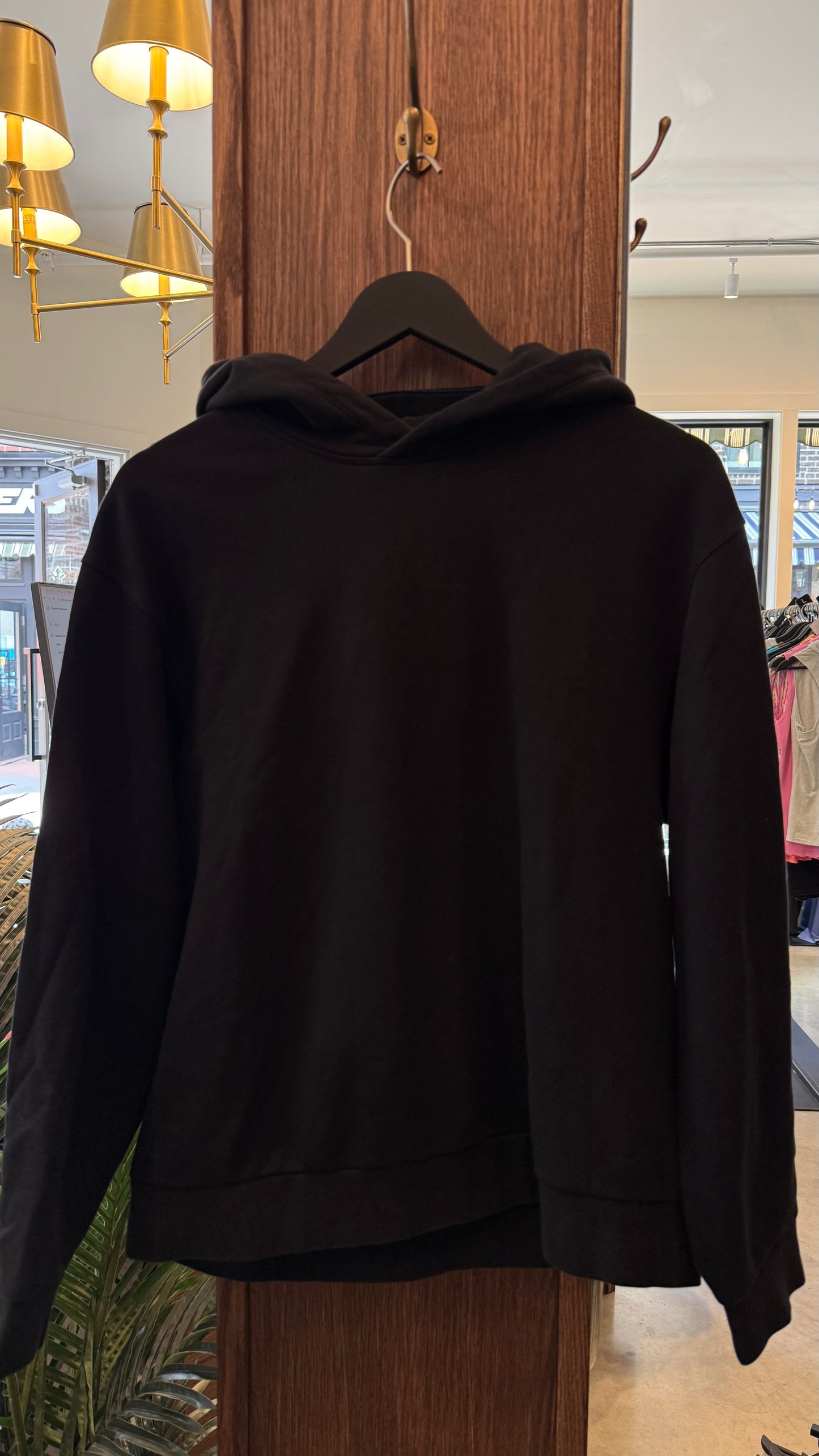 Lululemon - Size M