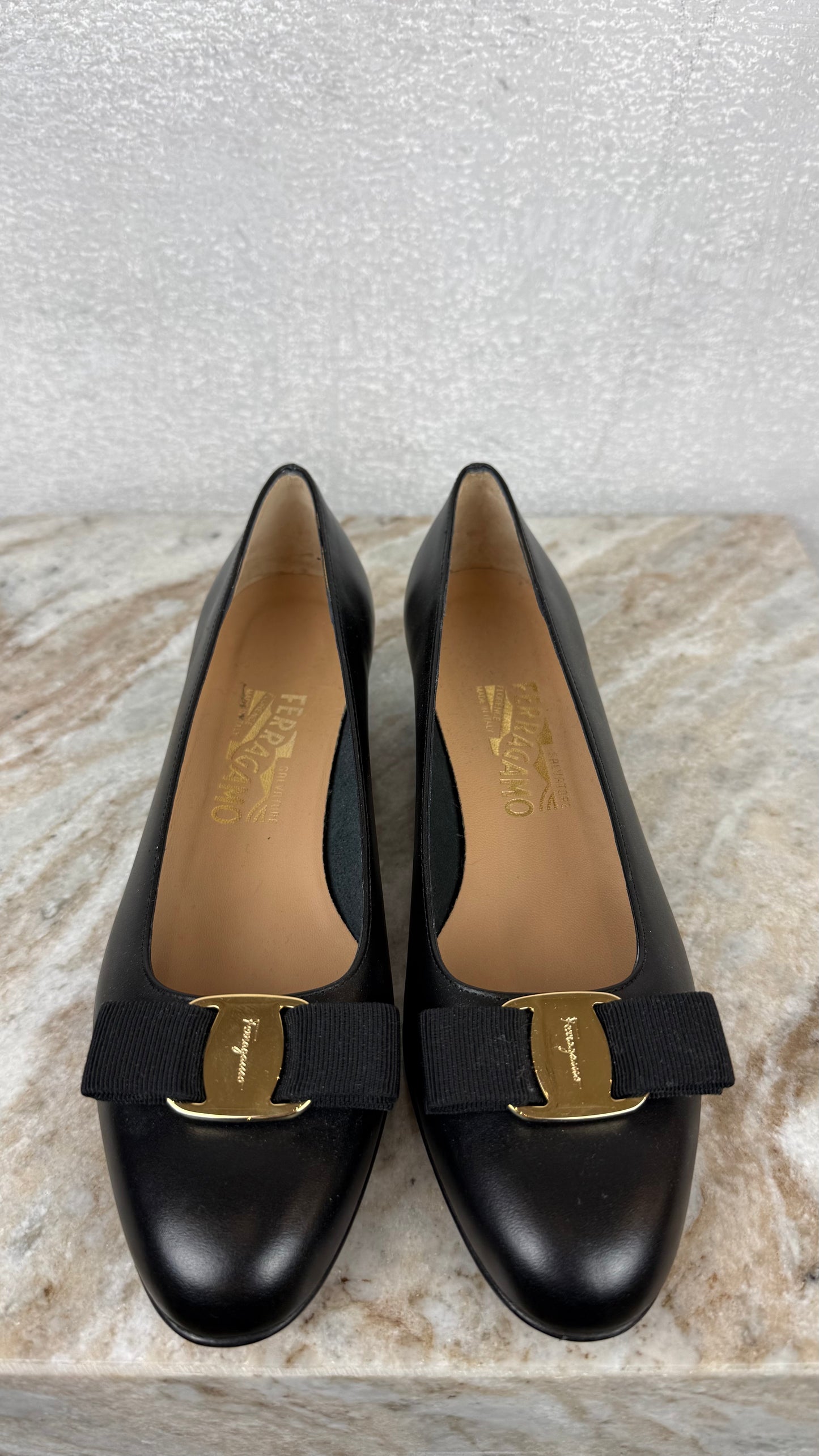 Salvatore Ferragamo - Size 7.5
