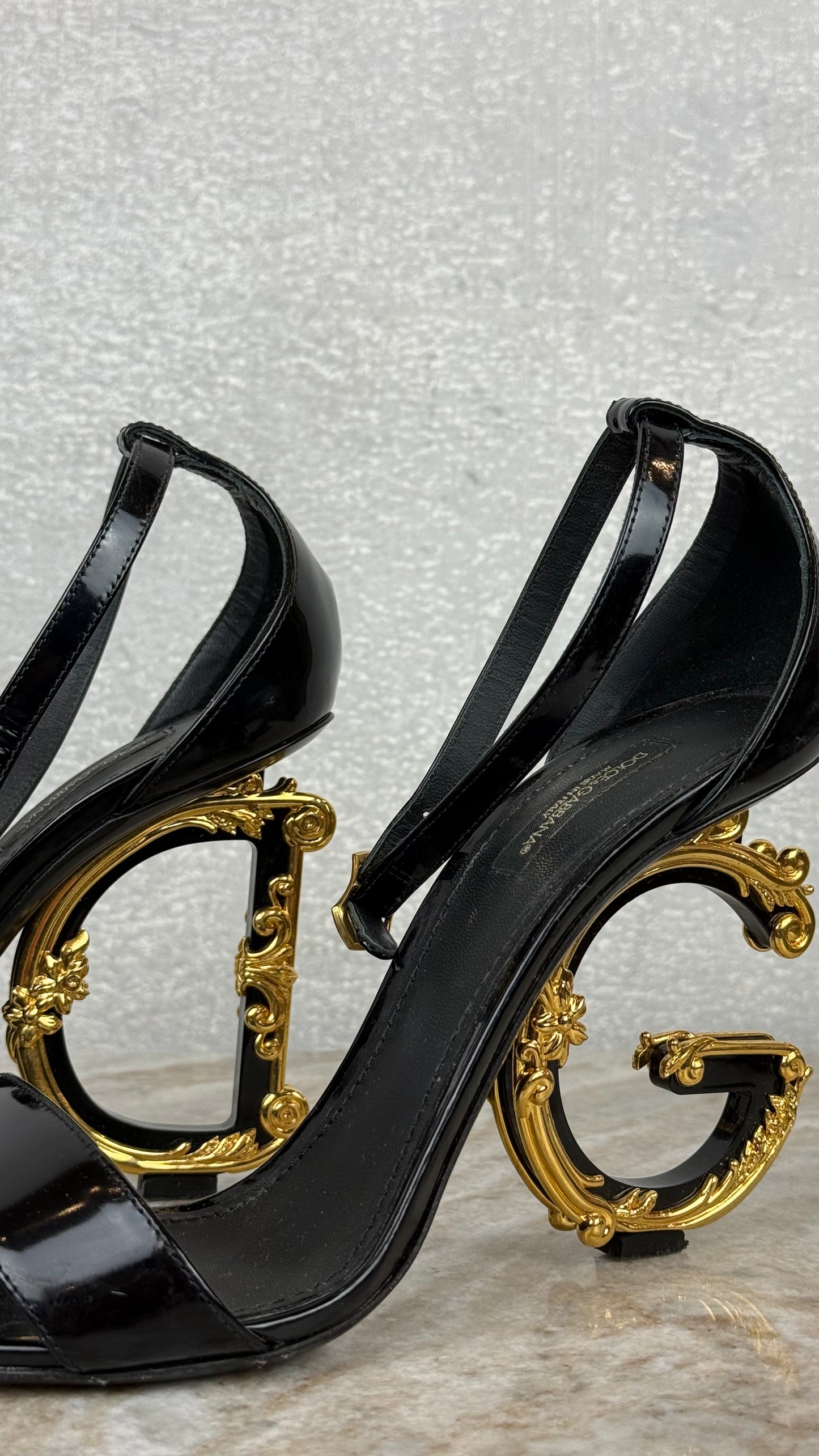 Dolce & Gabbana - Size 39.5