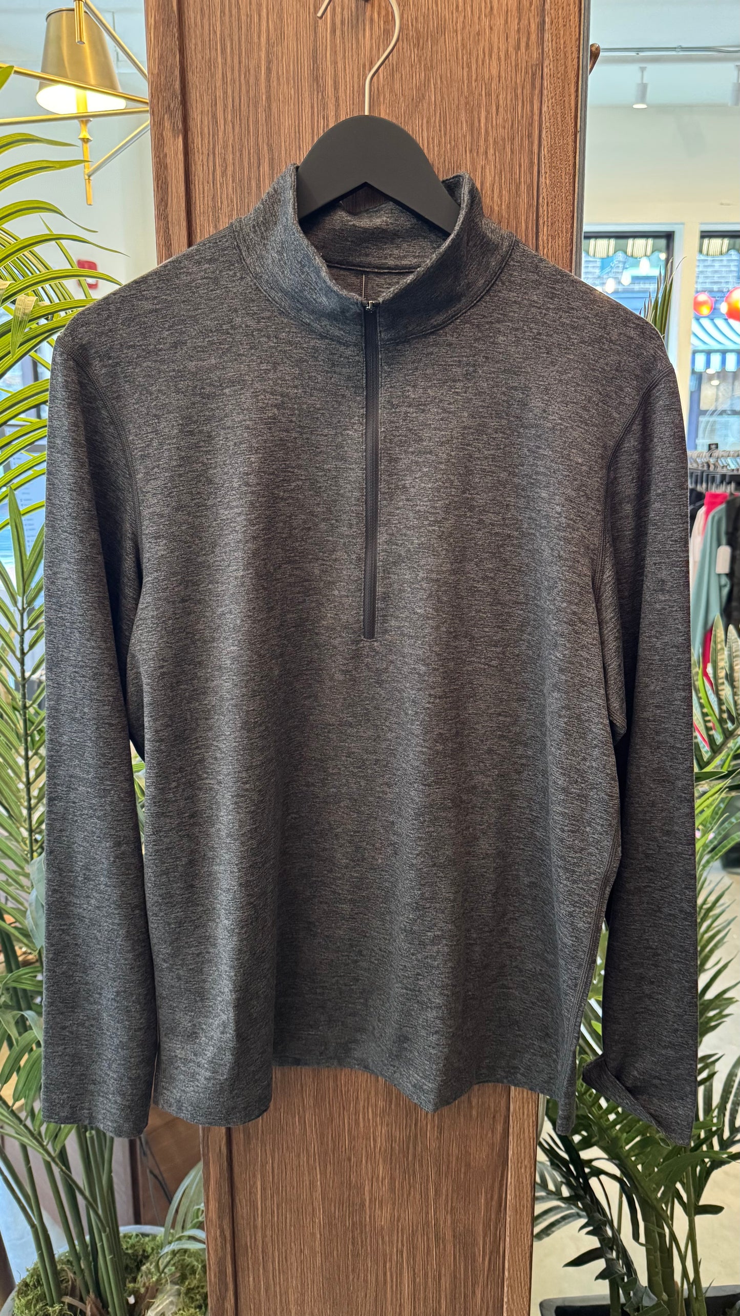 Men’s Lululemon - Size M