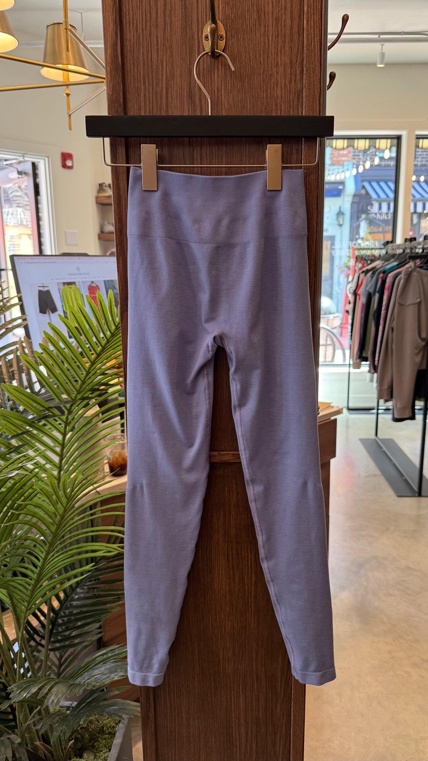 Alphalete Leggings - Size S