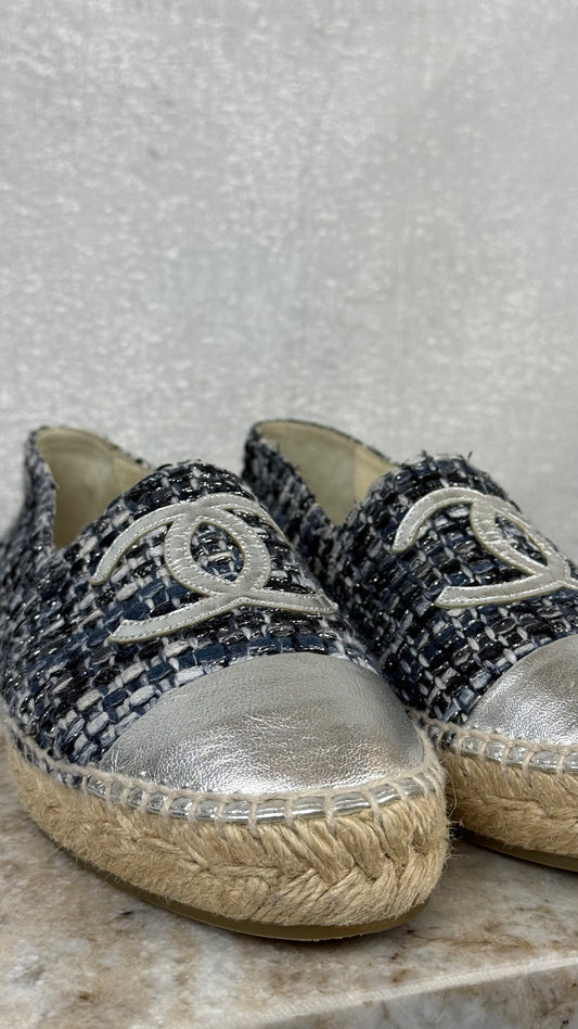 Chanel - Size 37