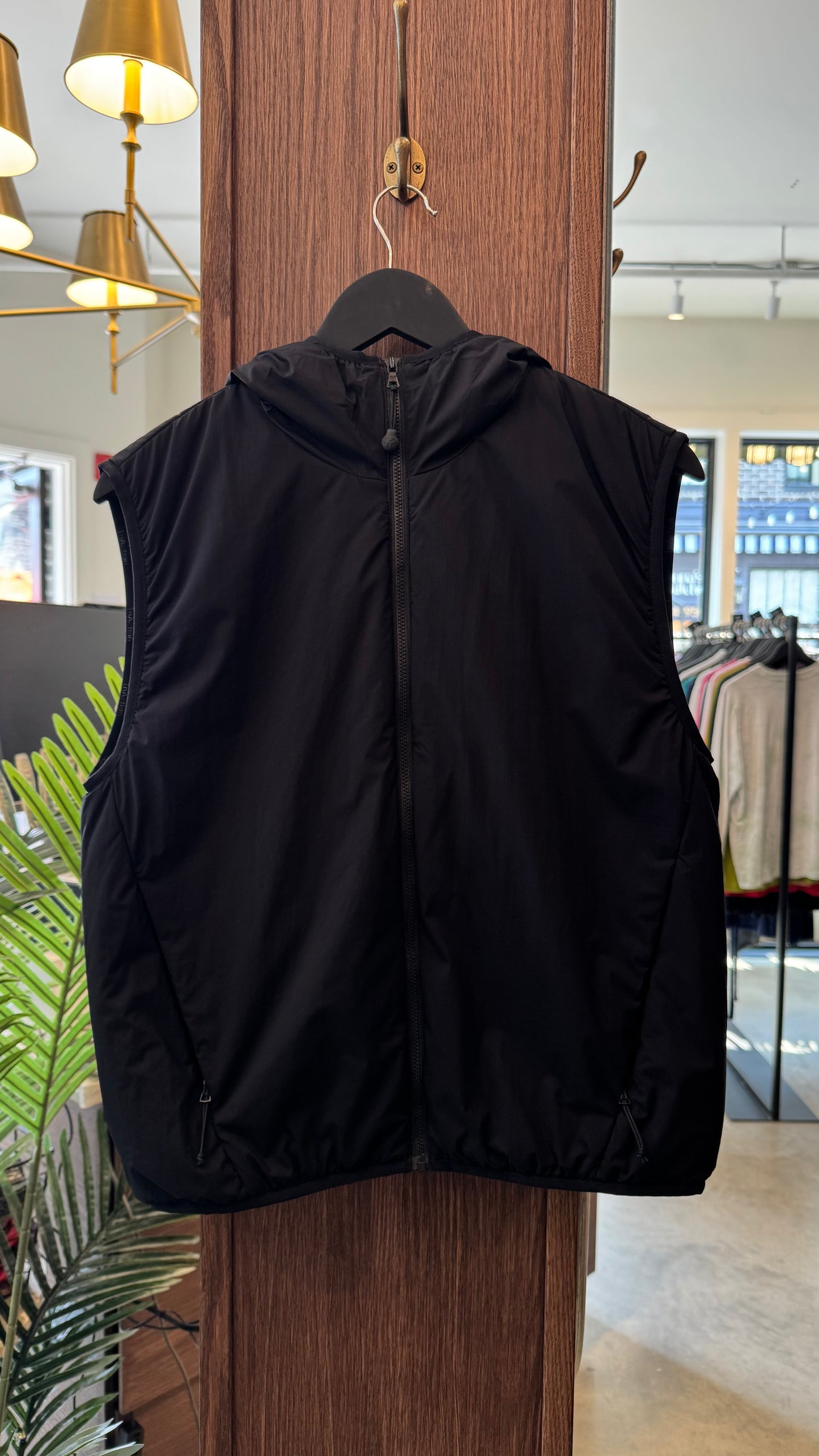 TNA Pillow Puff Vest - Size S