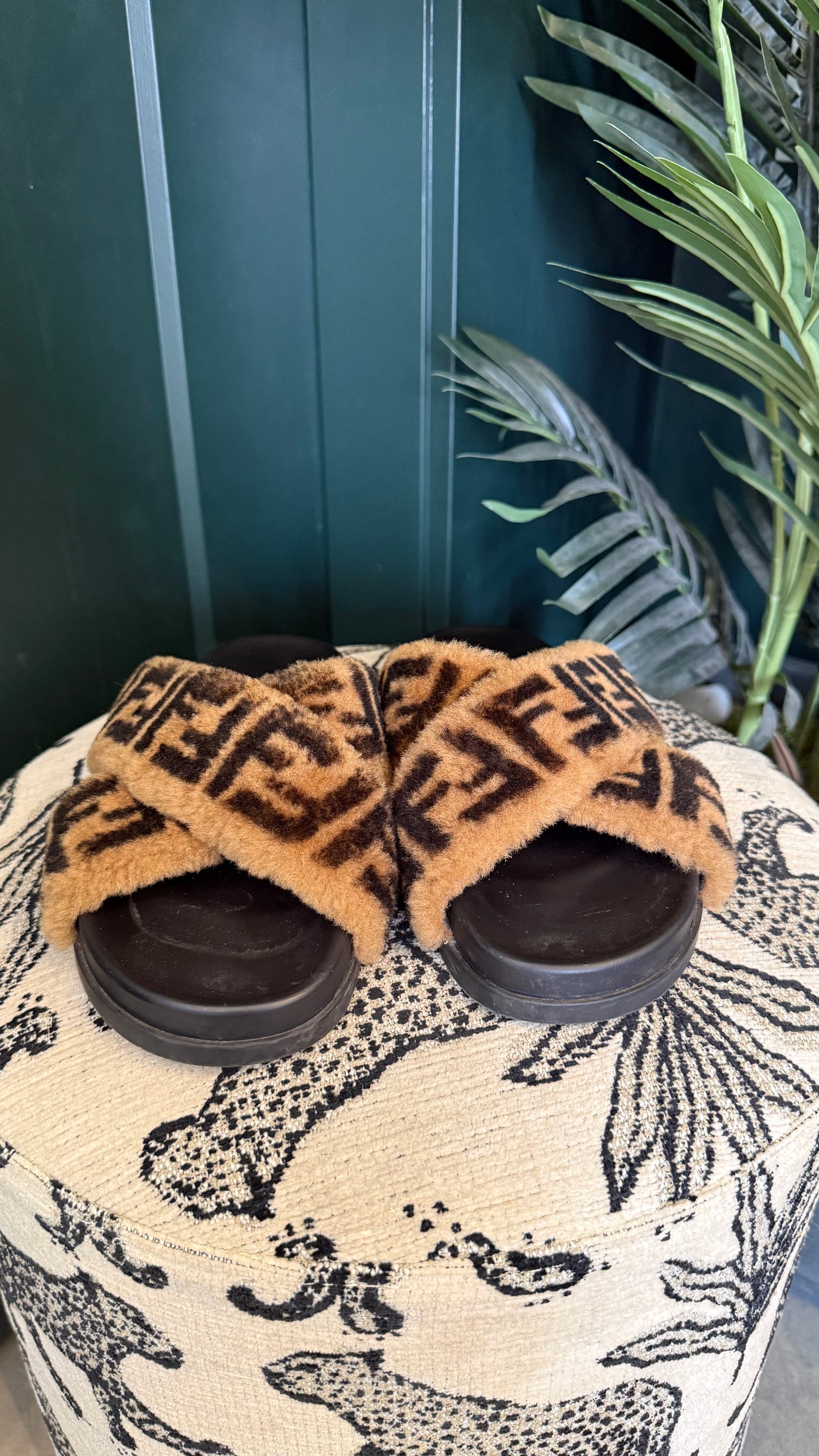 Fendi- Size 37.5