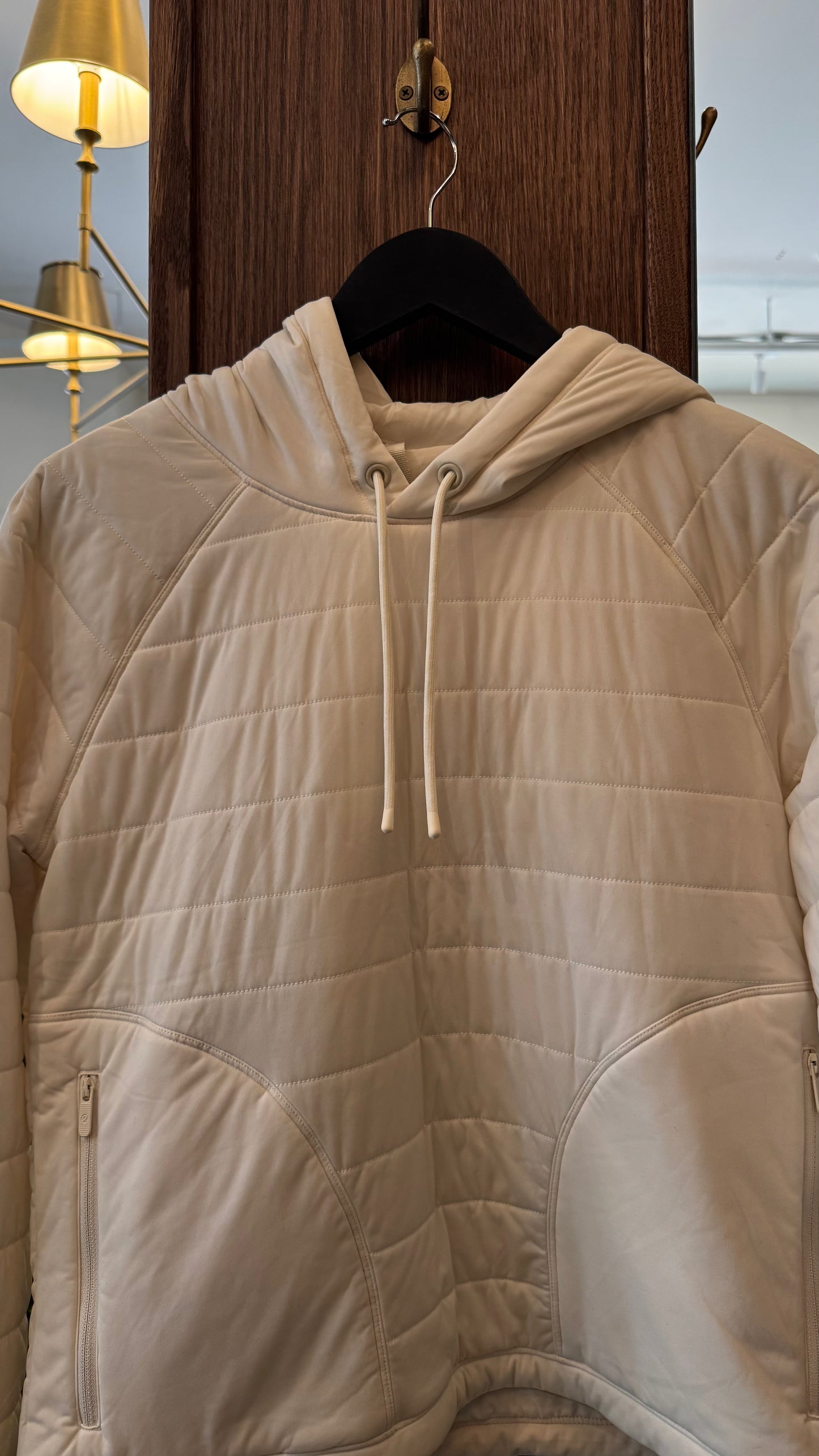 Lululemon - Size 6