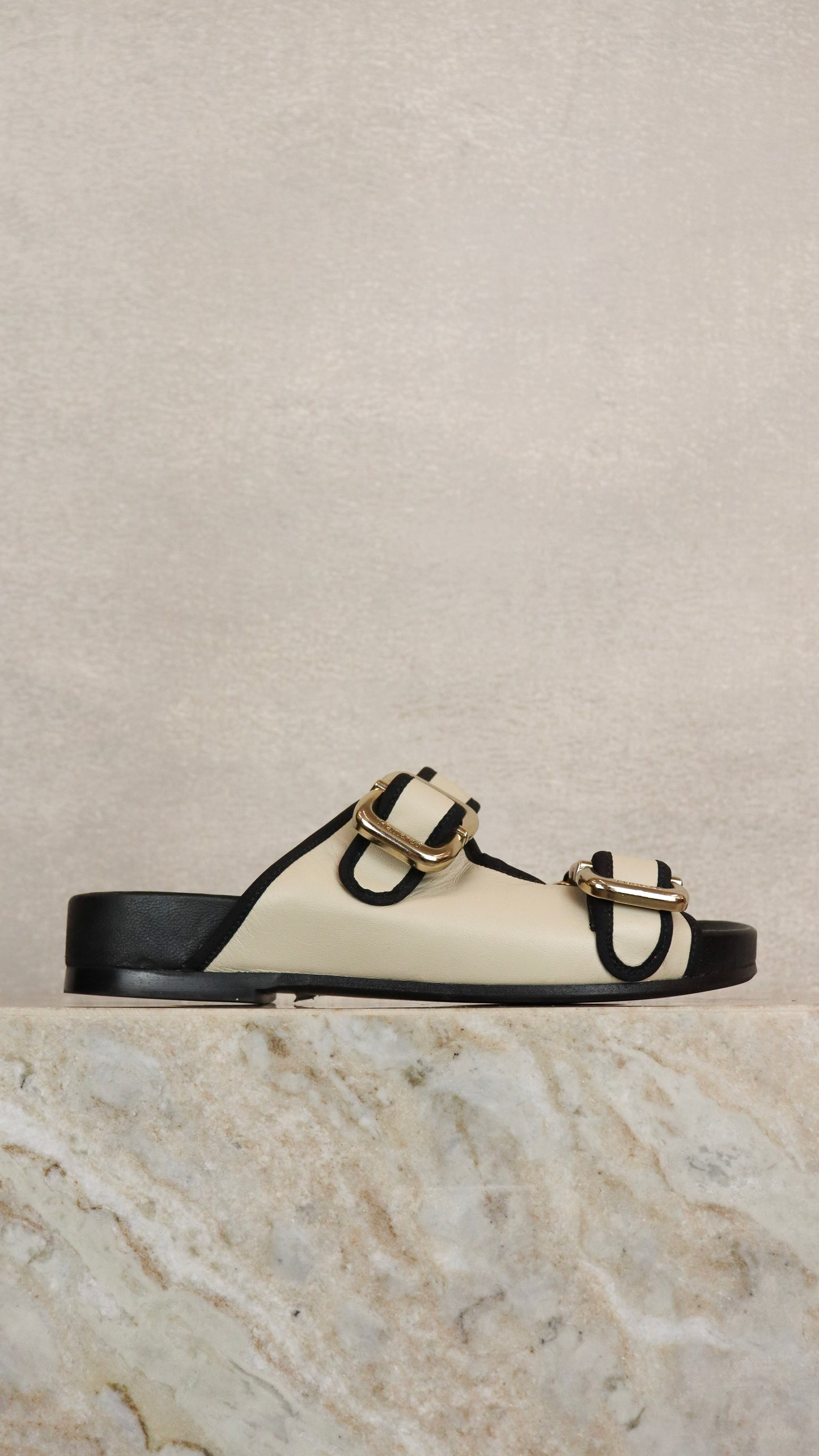 Flattered - Size 38
