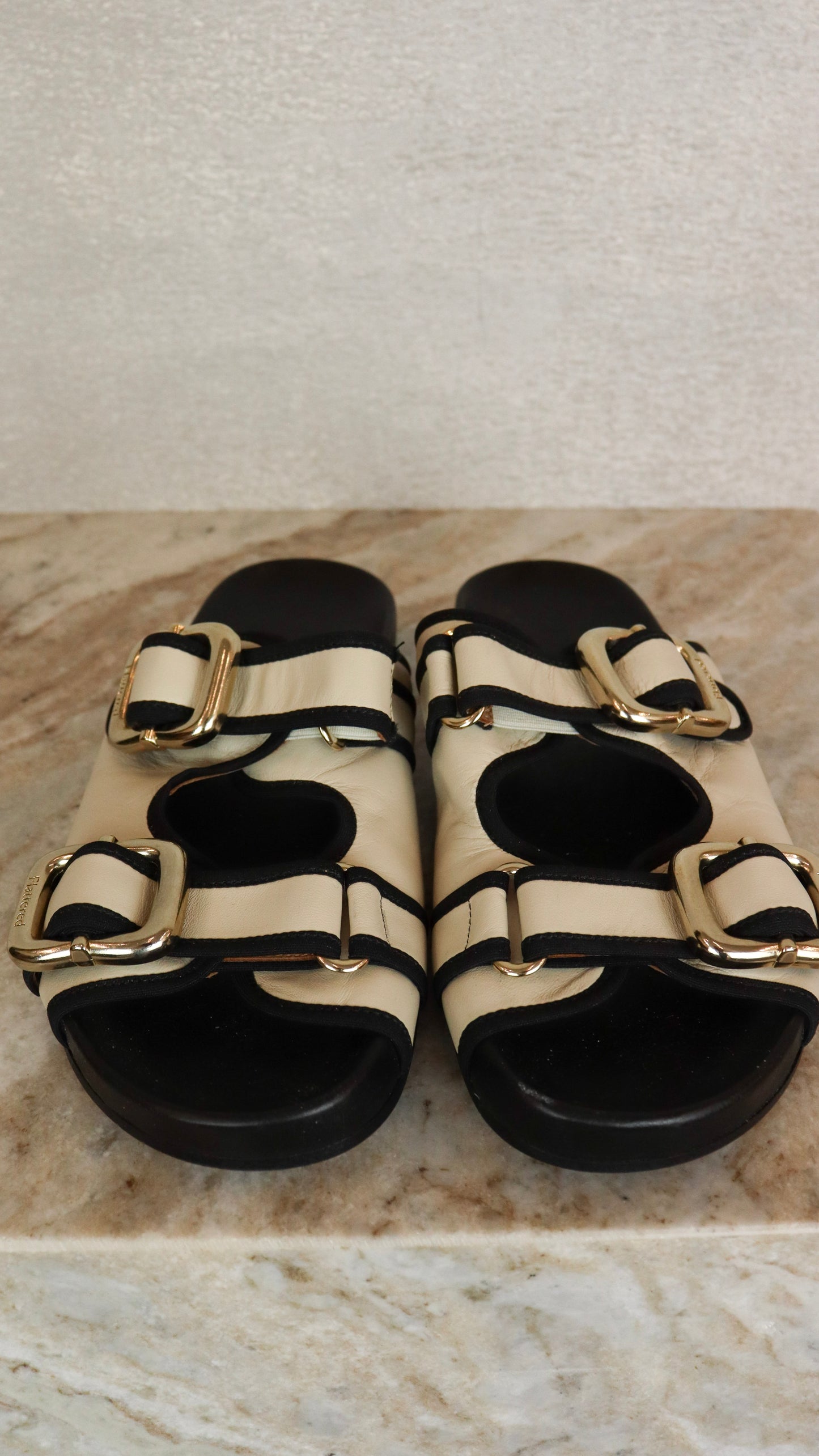 Flattered - Size 38