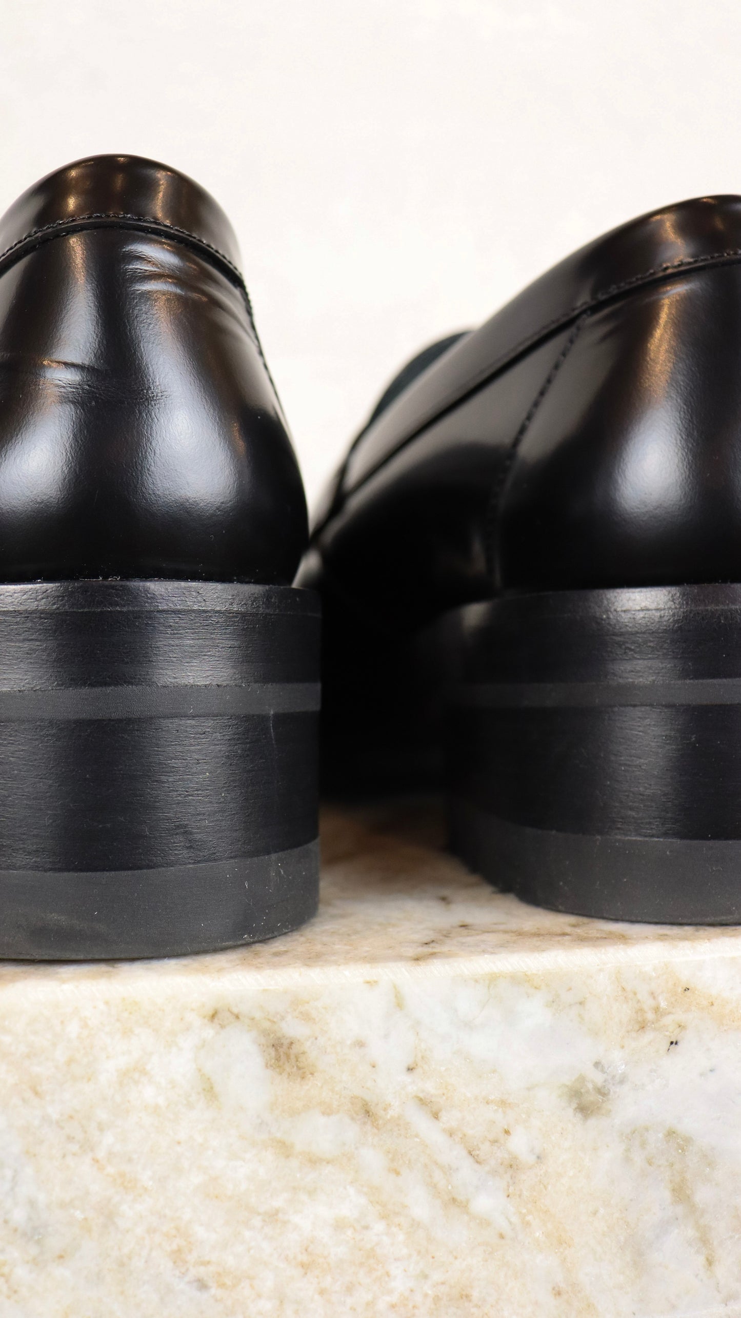 Chanel - Size 37.5