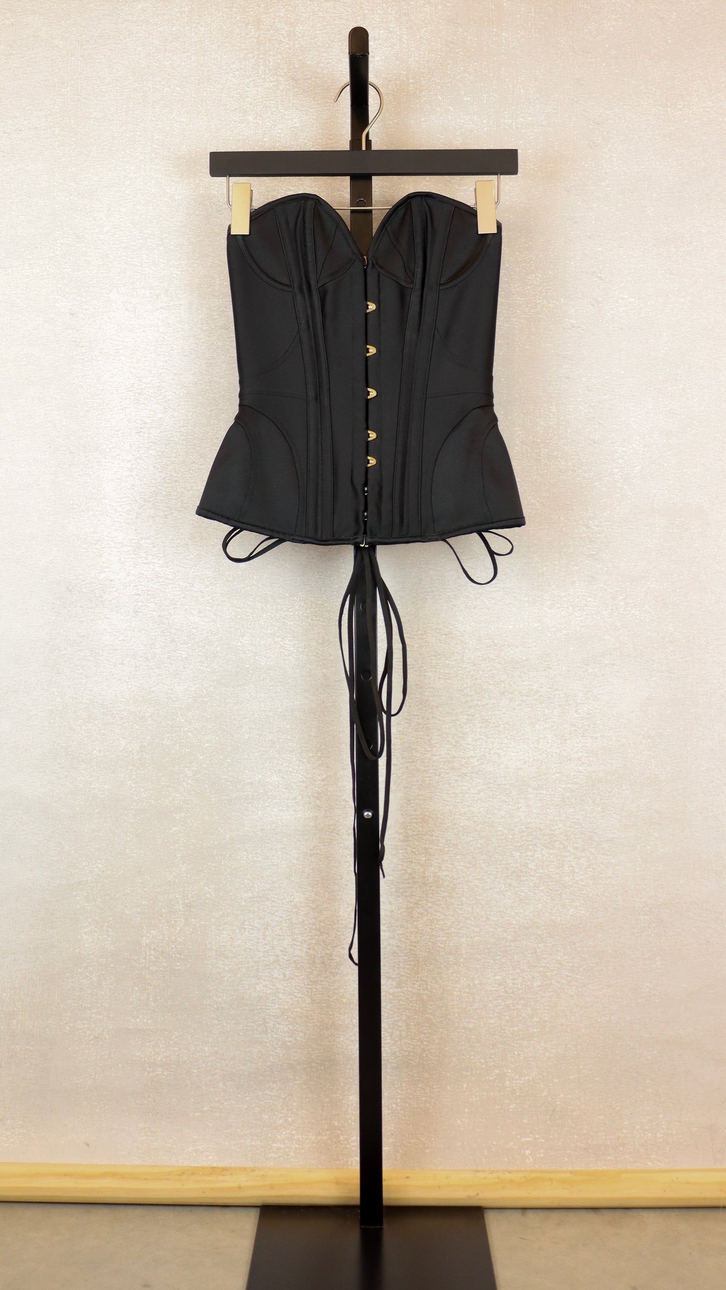 Agent Provocateur - Size 3