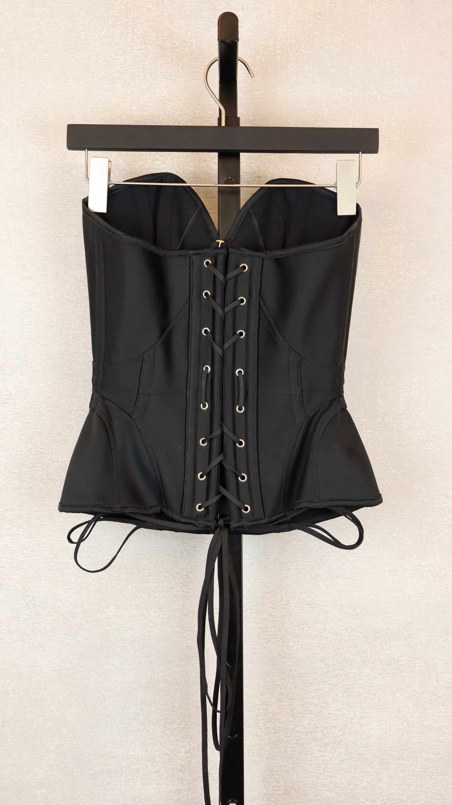 Agent Provocateur - Size 3