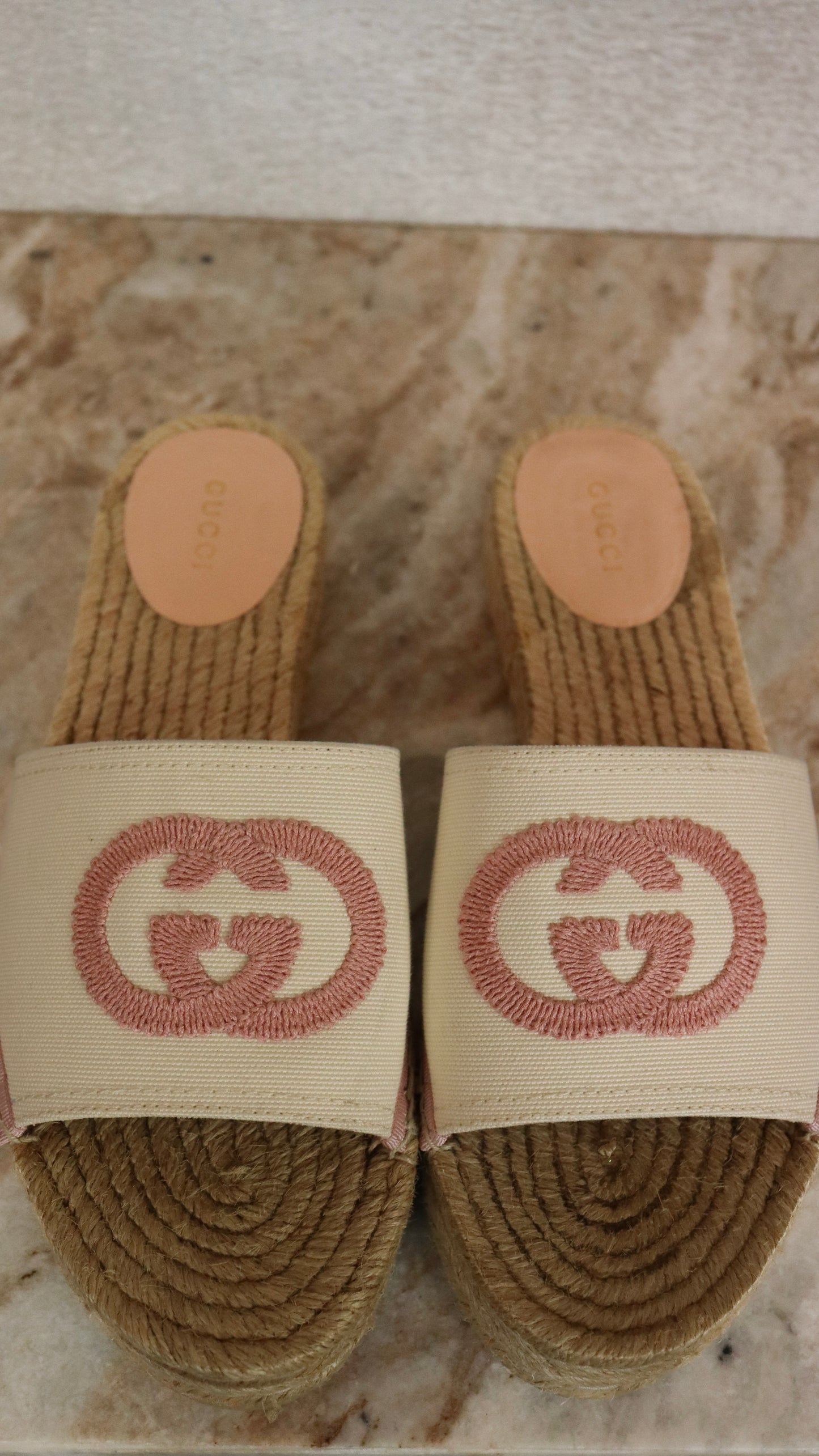 Gucci - Size 38.5