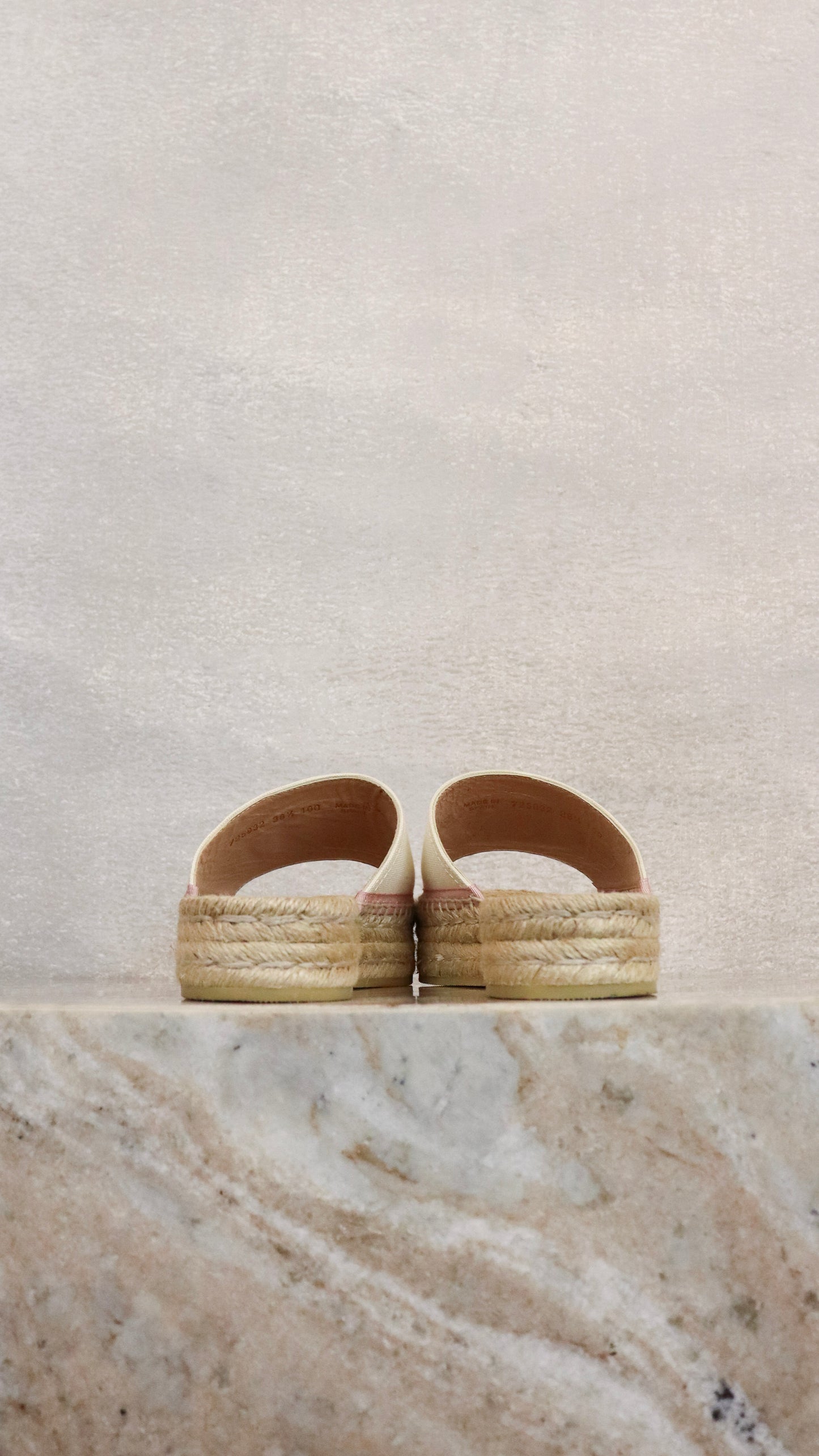Gucci - Size 38.5