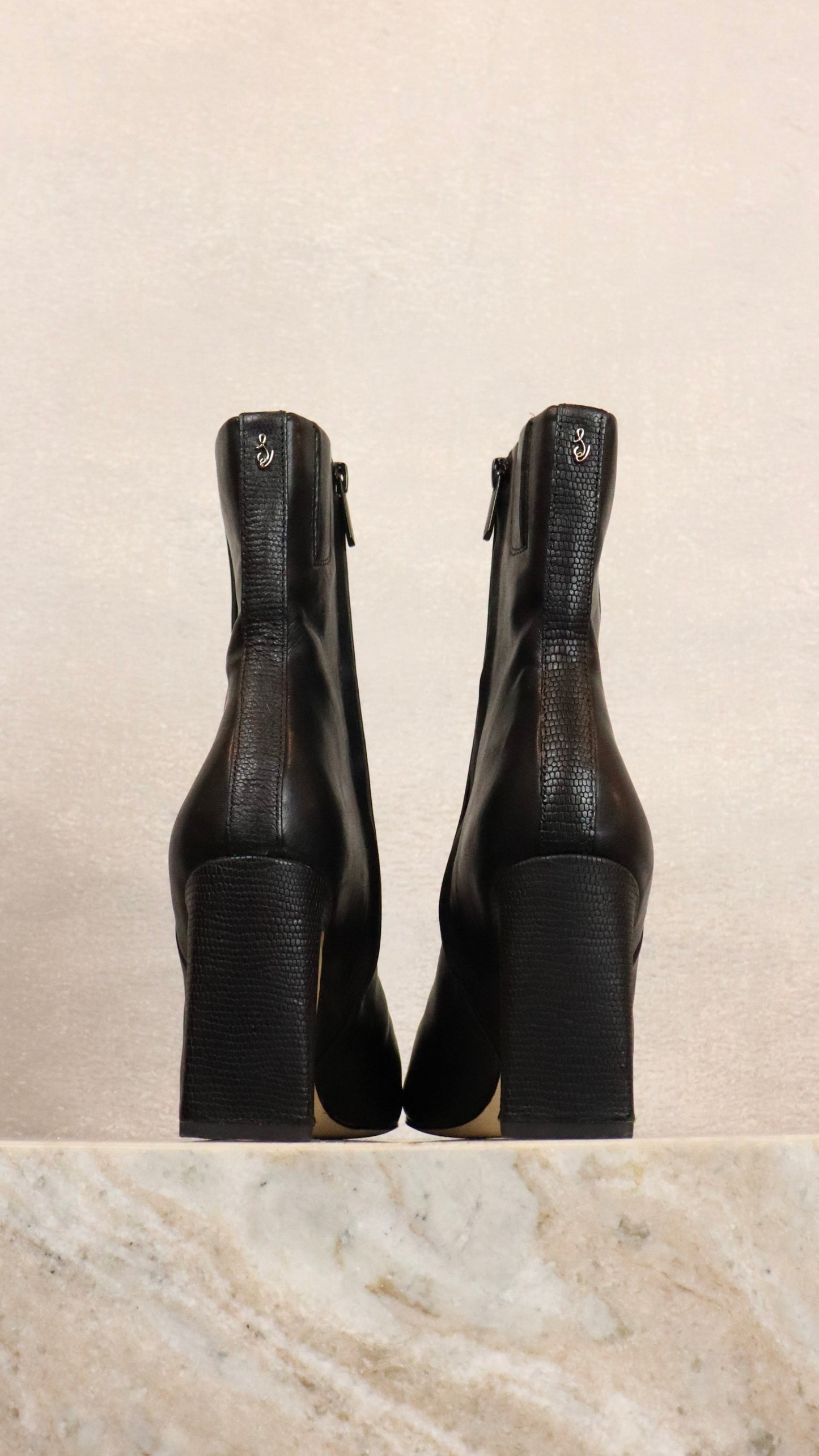 Sam Edelman - Size 8