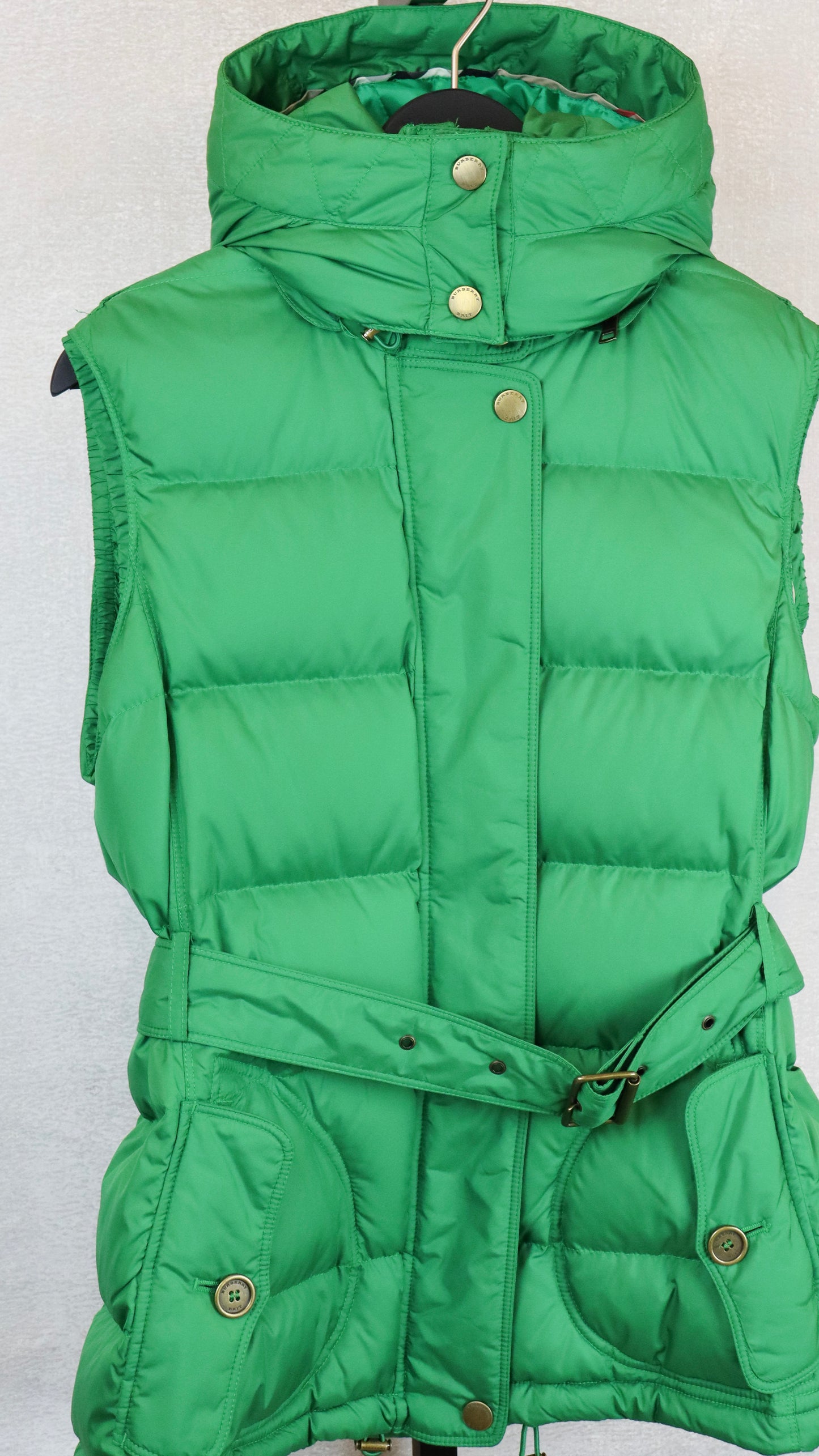 Burberry Brit - Size L