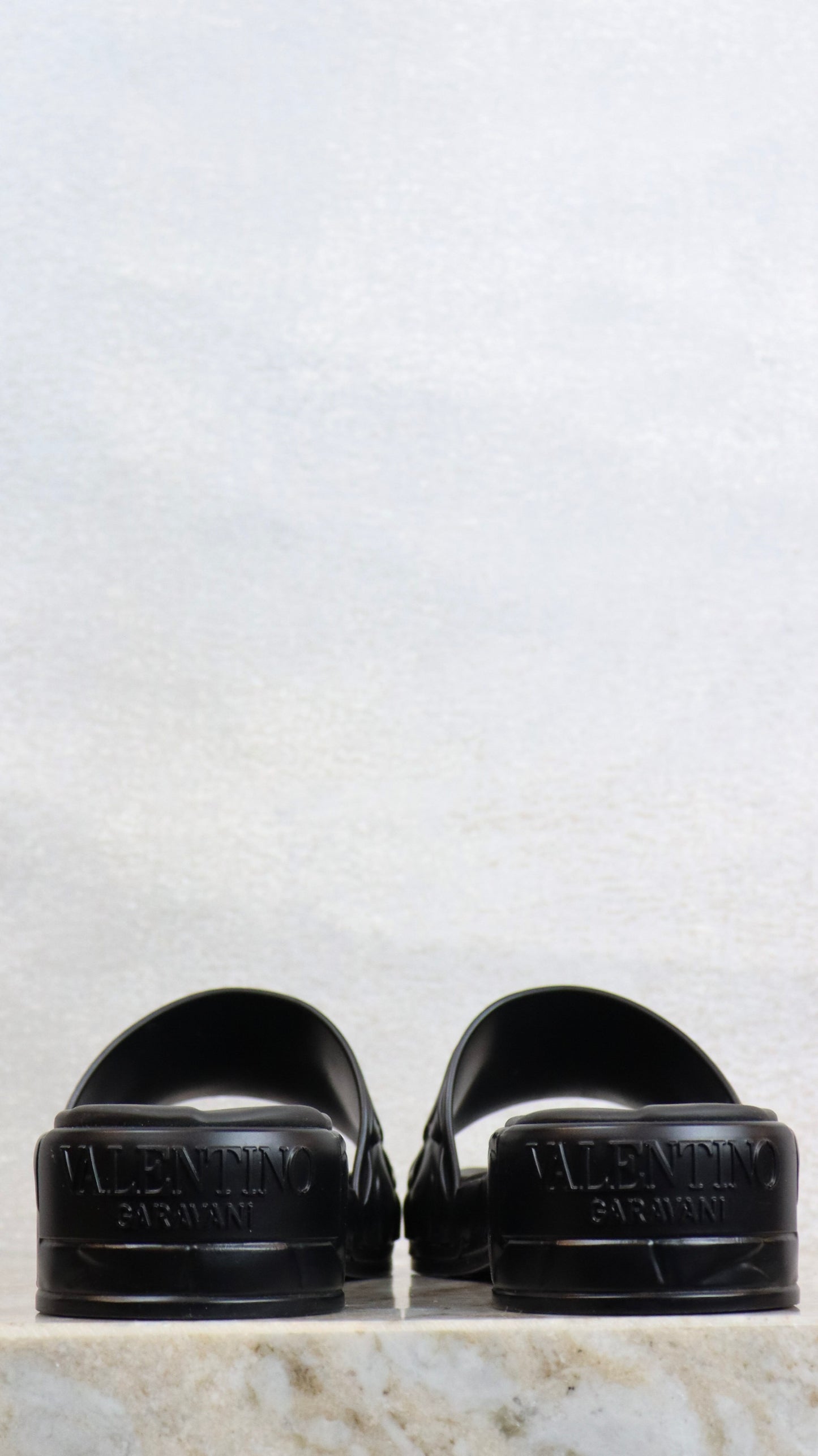 Valentino - Size 39