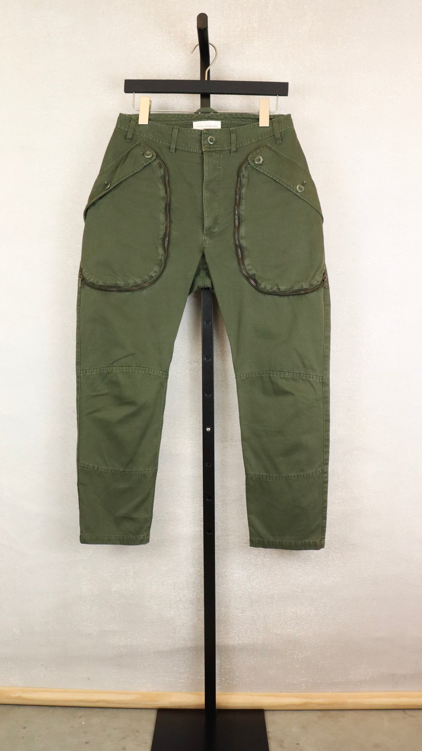 Faith Connexion - Size S