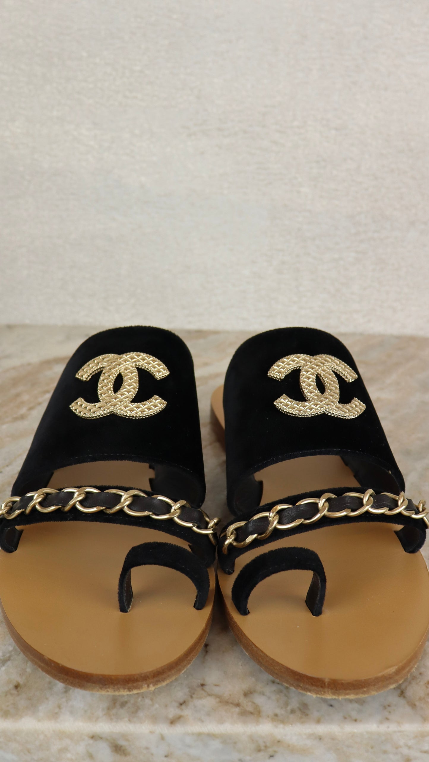 Chanel - Size 39