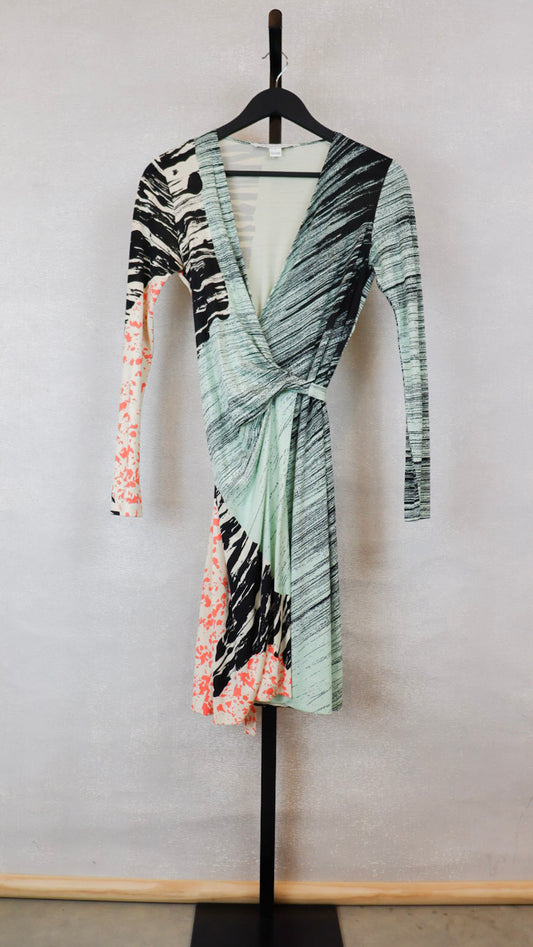 Diane Von Furstenberg - Size 2