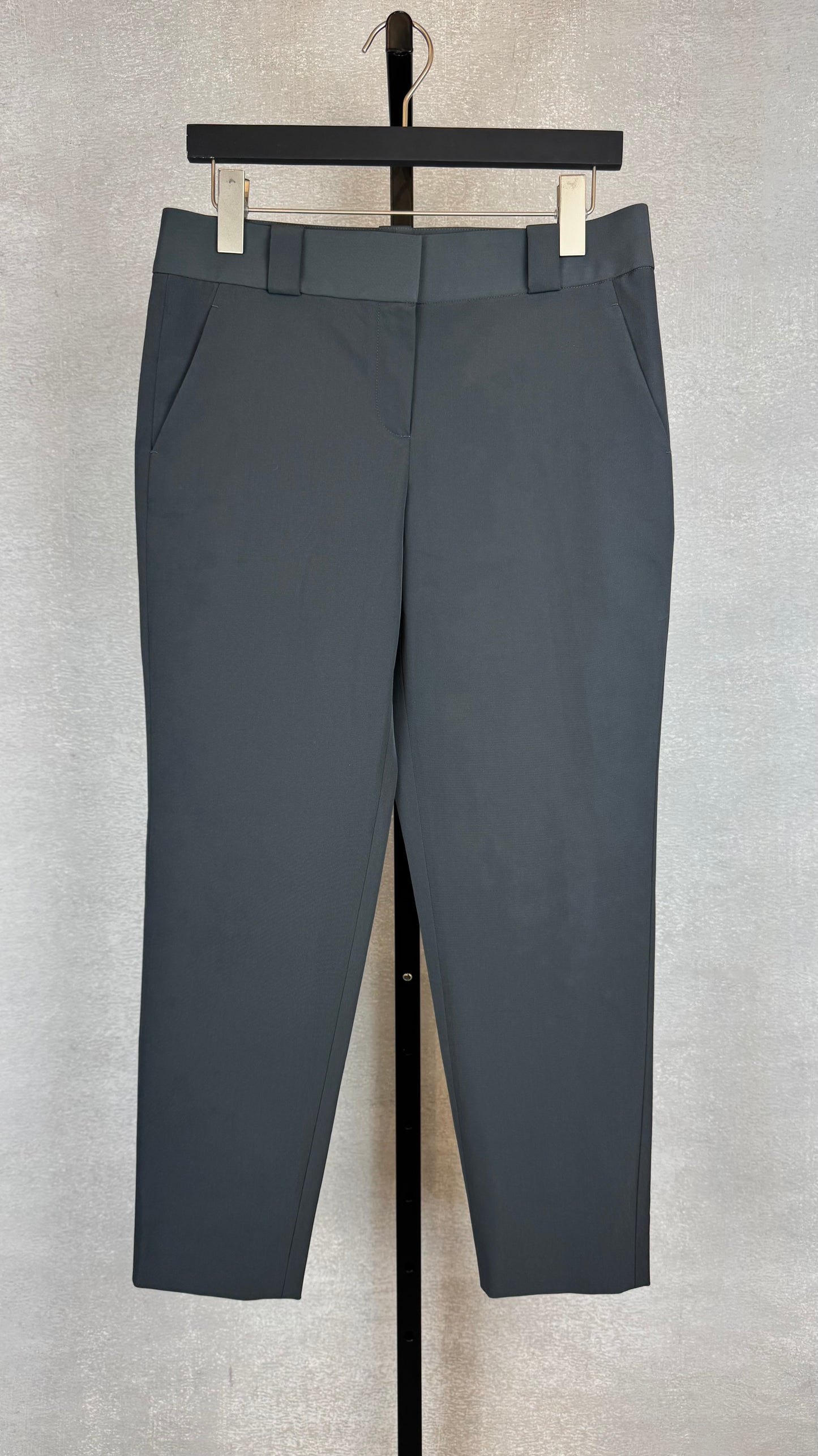 The Row - Size 4