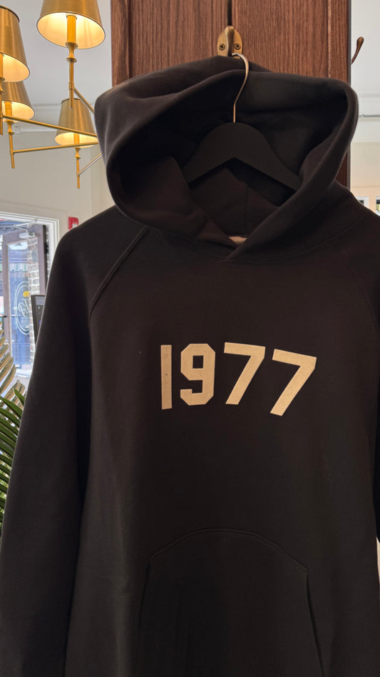 Essentials - Size XL