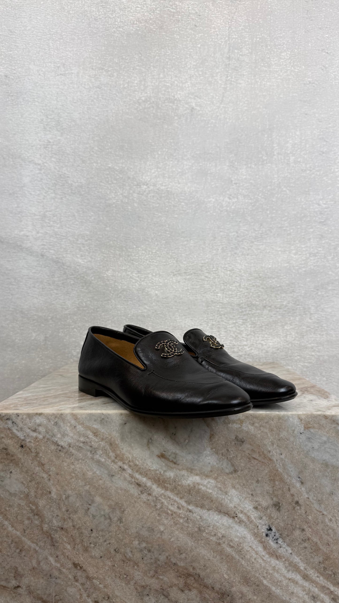 Chanel - Size 37.5