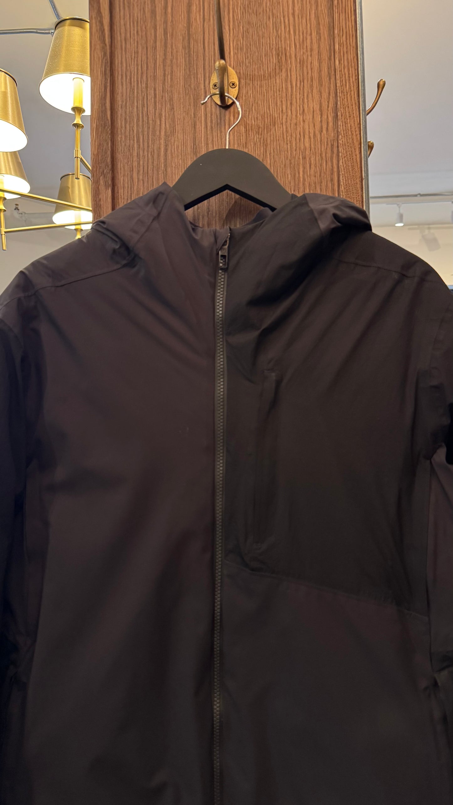 Men’s Lululemon - Size M