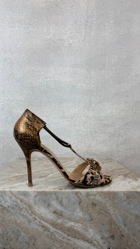 Manolo Blahnik - Size 39.5