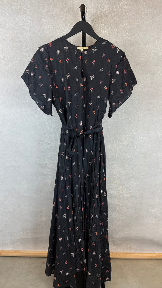 Rhie - Size 6
