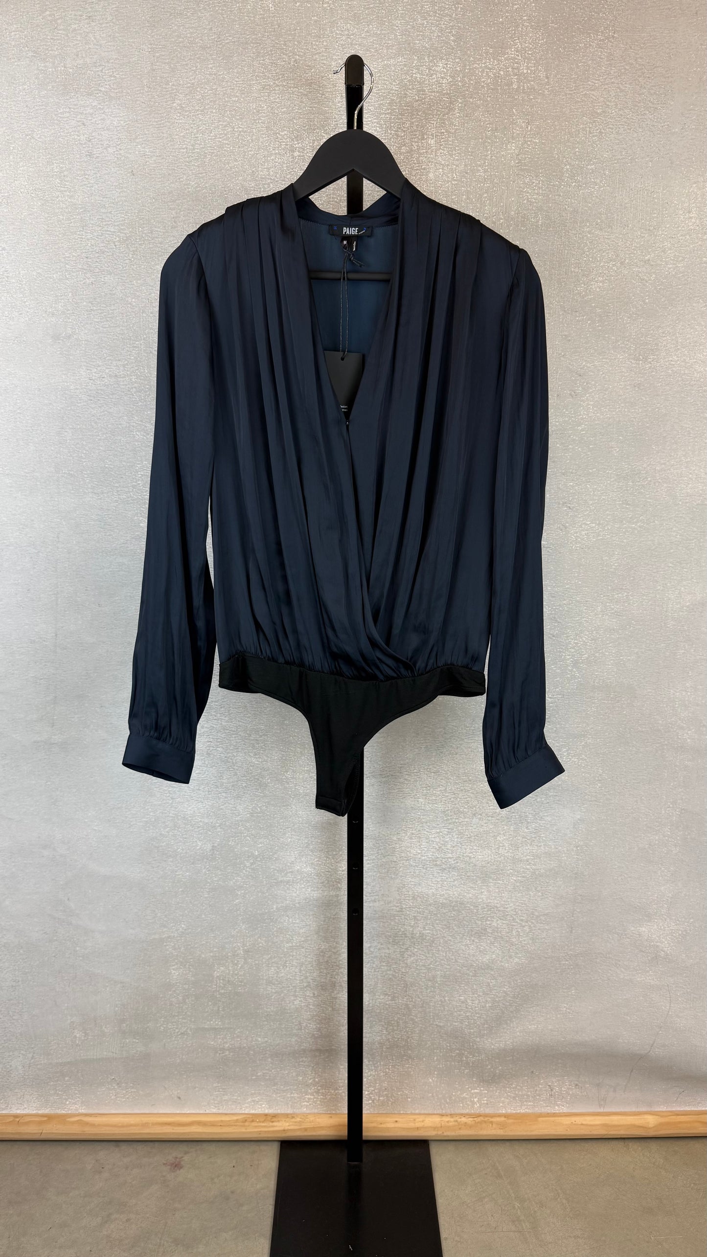Paige - Size M