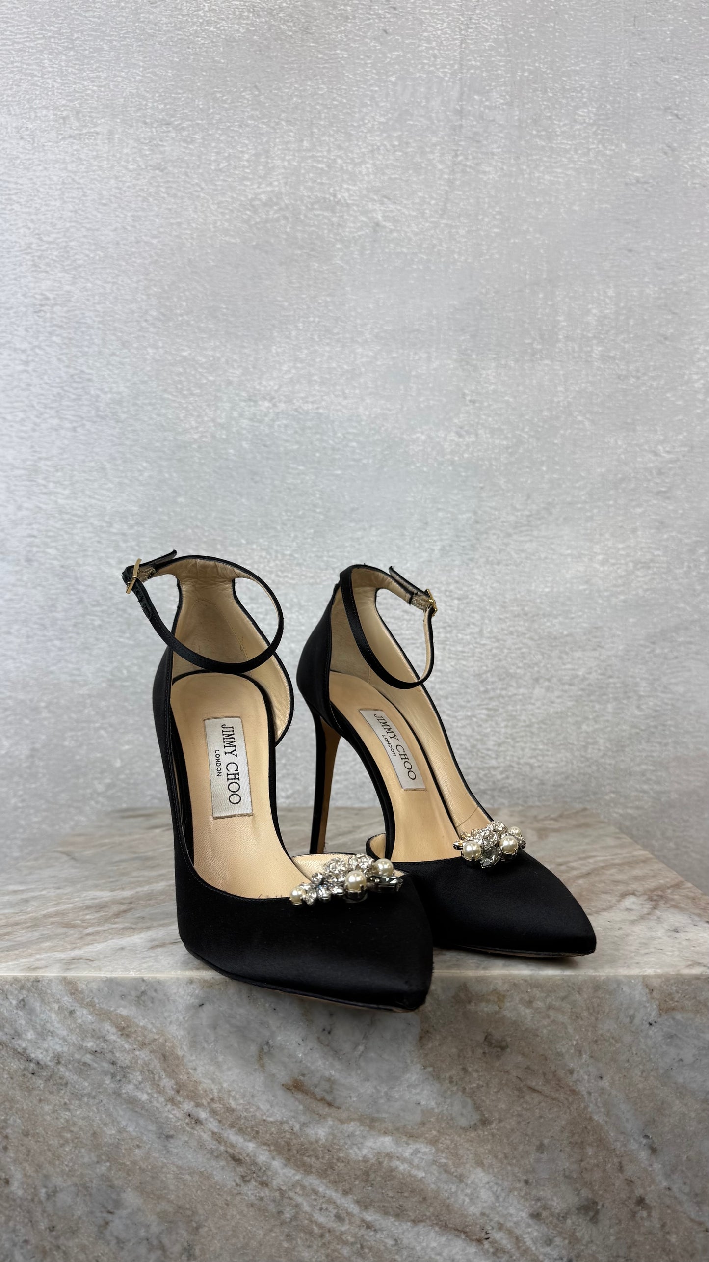 Jimmy Choo - Size 39.5