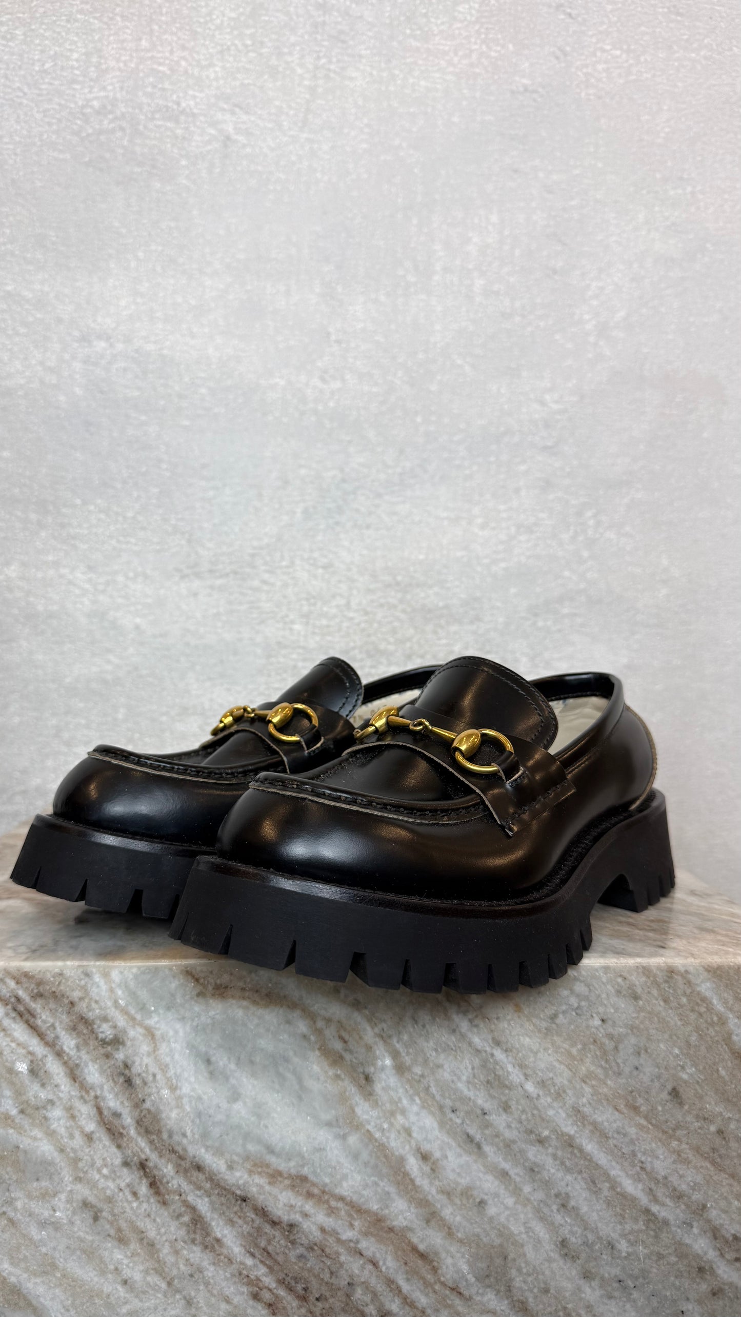 Gucci - Size 37.5