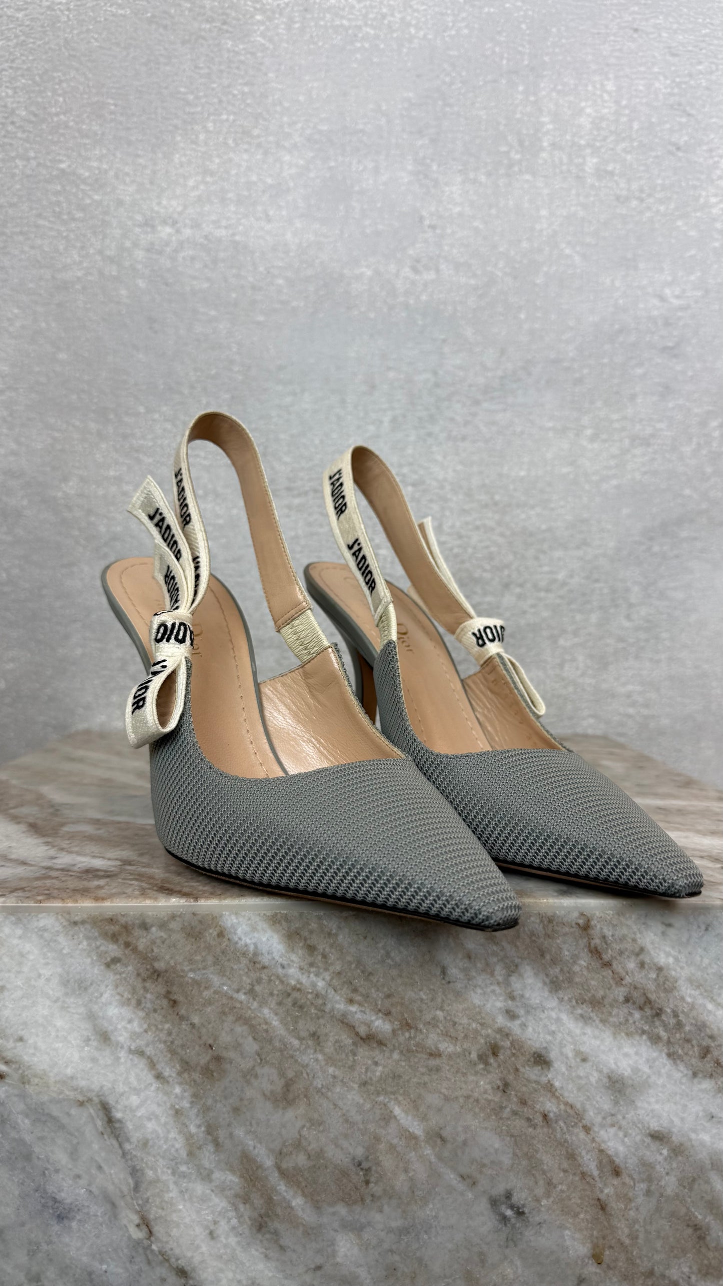 Christian Dior - Size 39