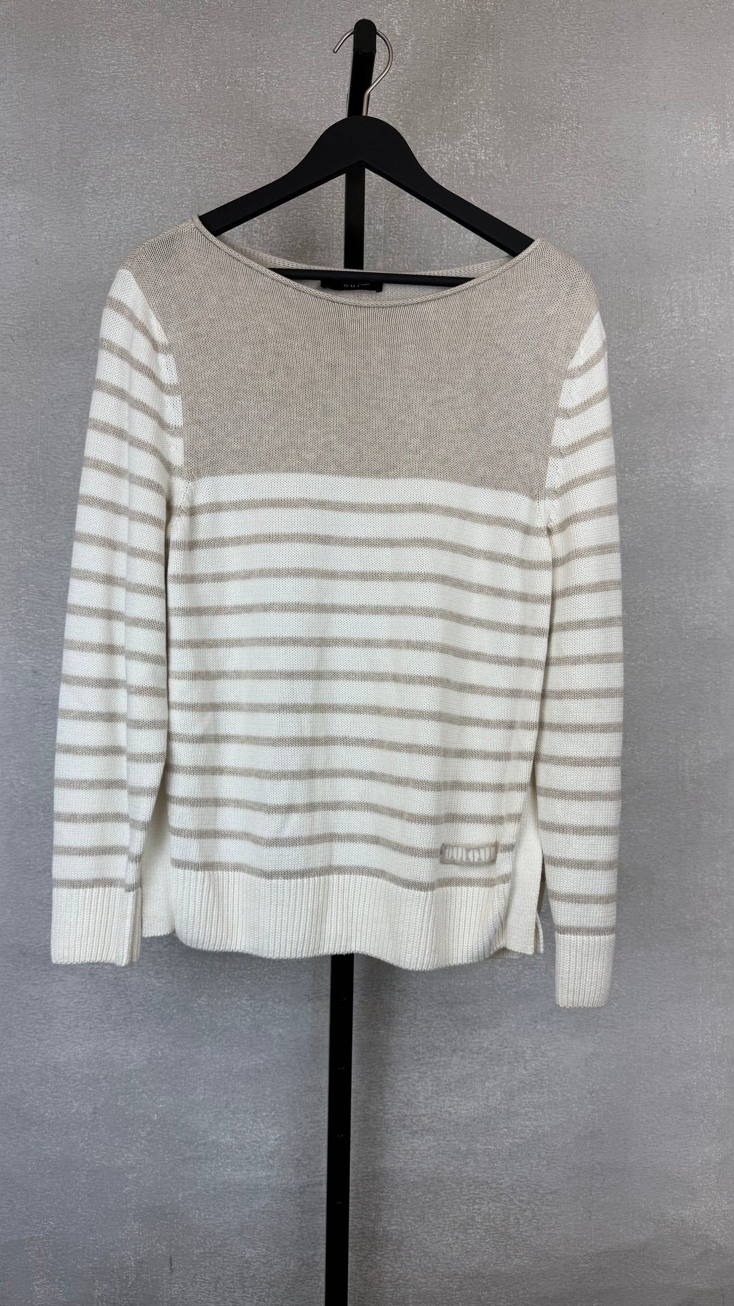Oui - Size 12