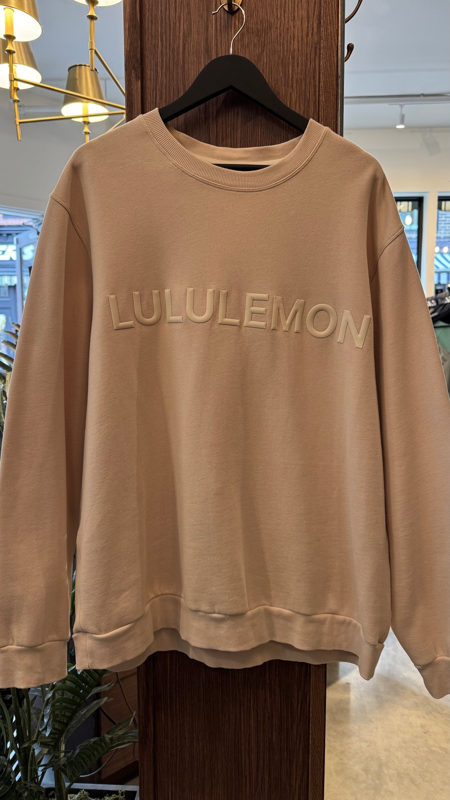 Lululemon - Size XL