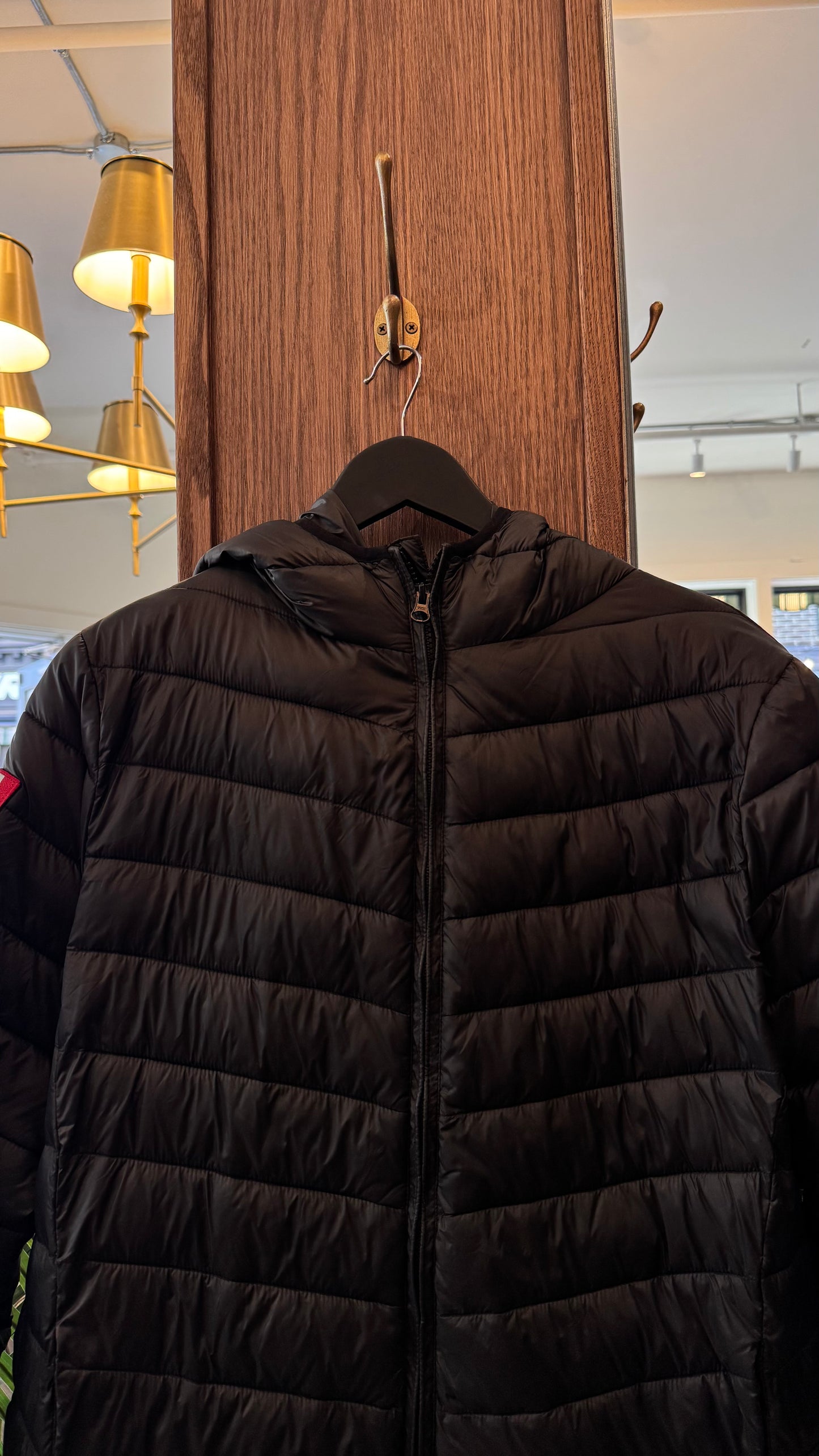 Men’s Hudson’s Bay - Size XL